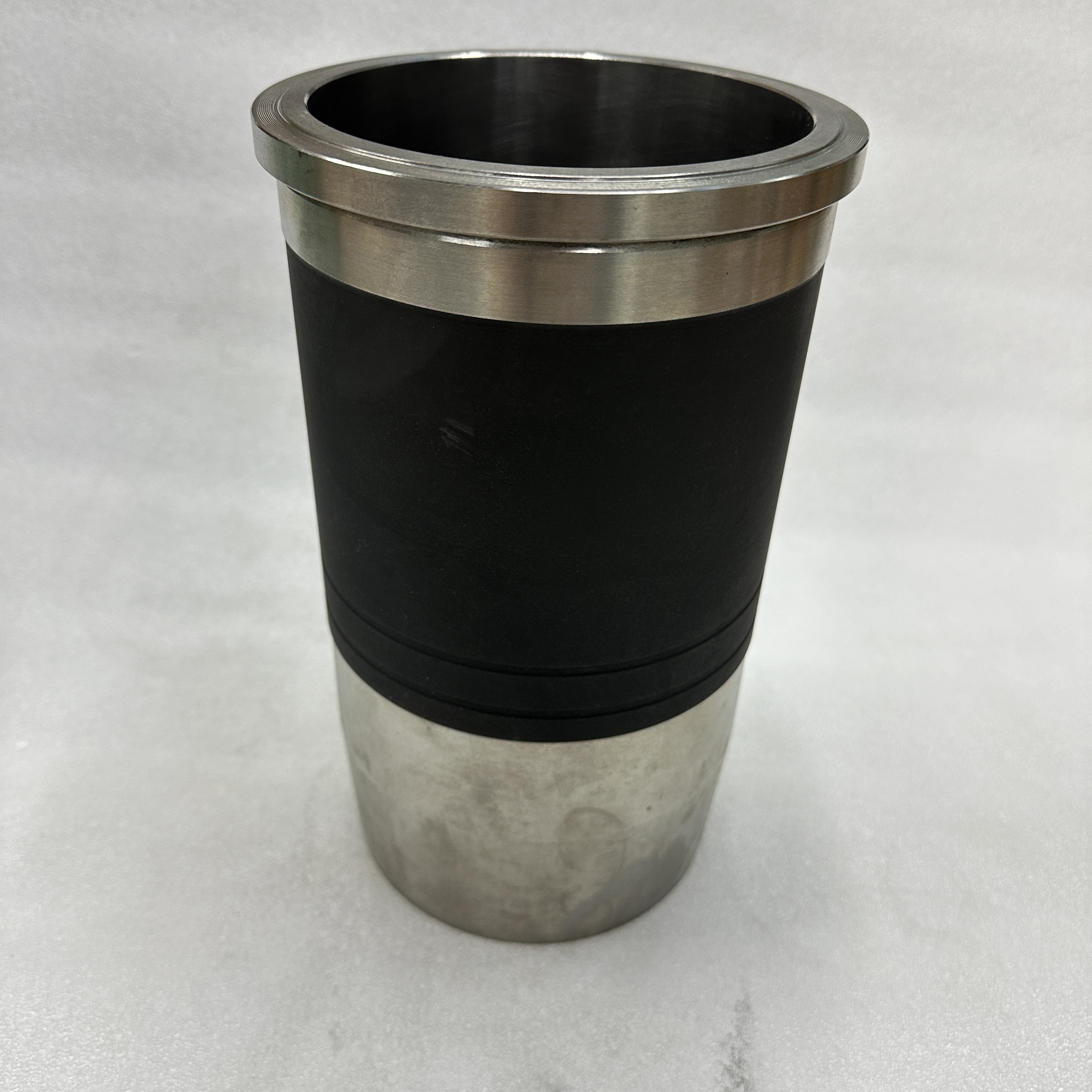 Auto parts for Mercedes-Benz heavy truck engine 125 steel sleeve