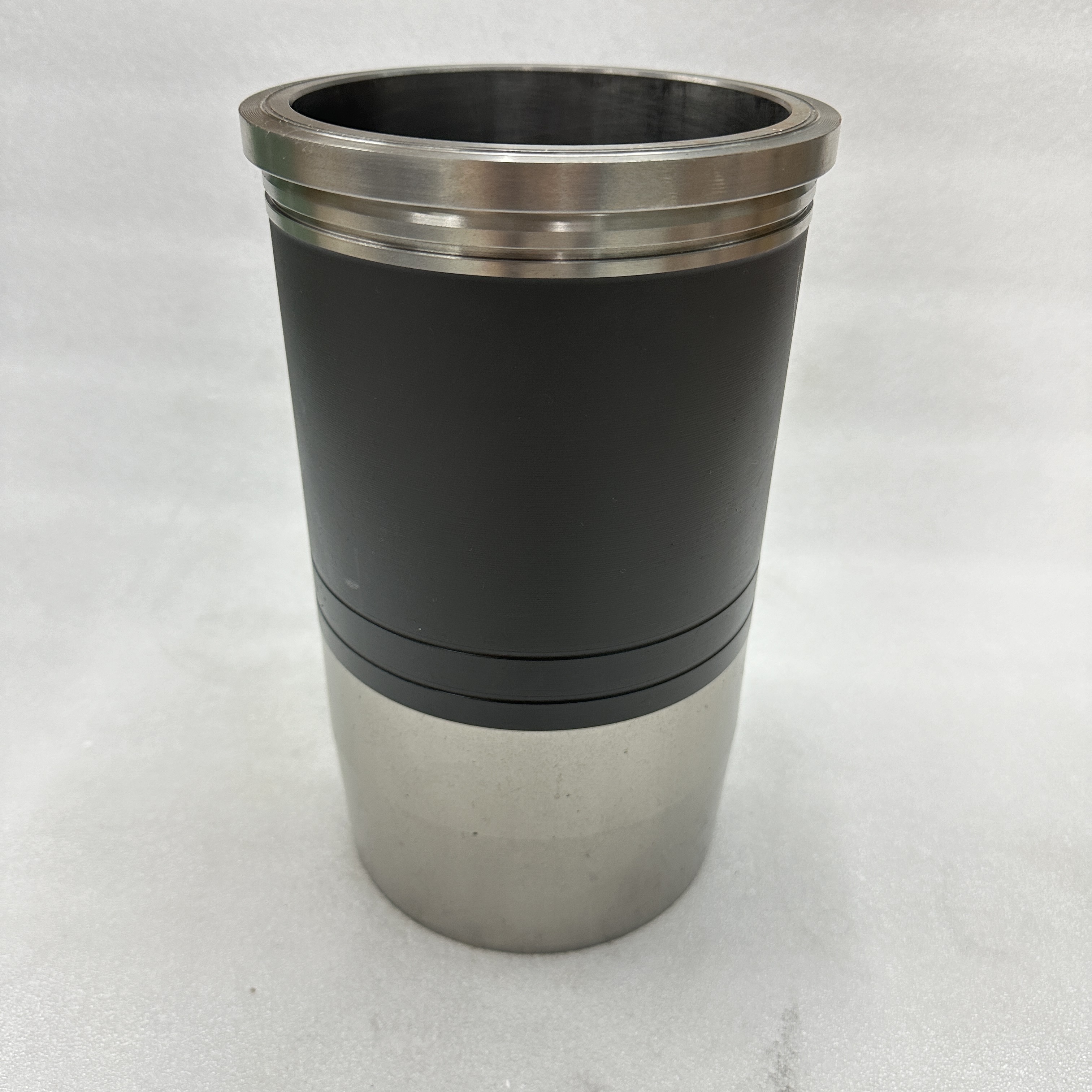 Auto parts for Mercedes truck engine 128 steel sleeve