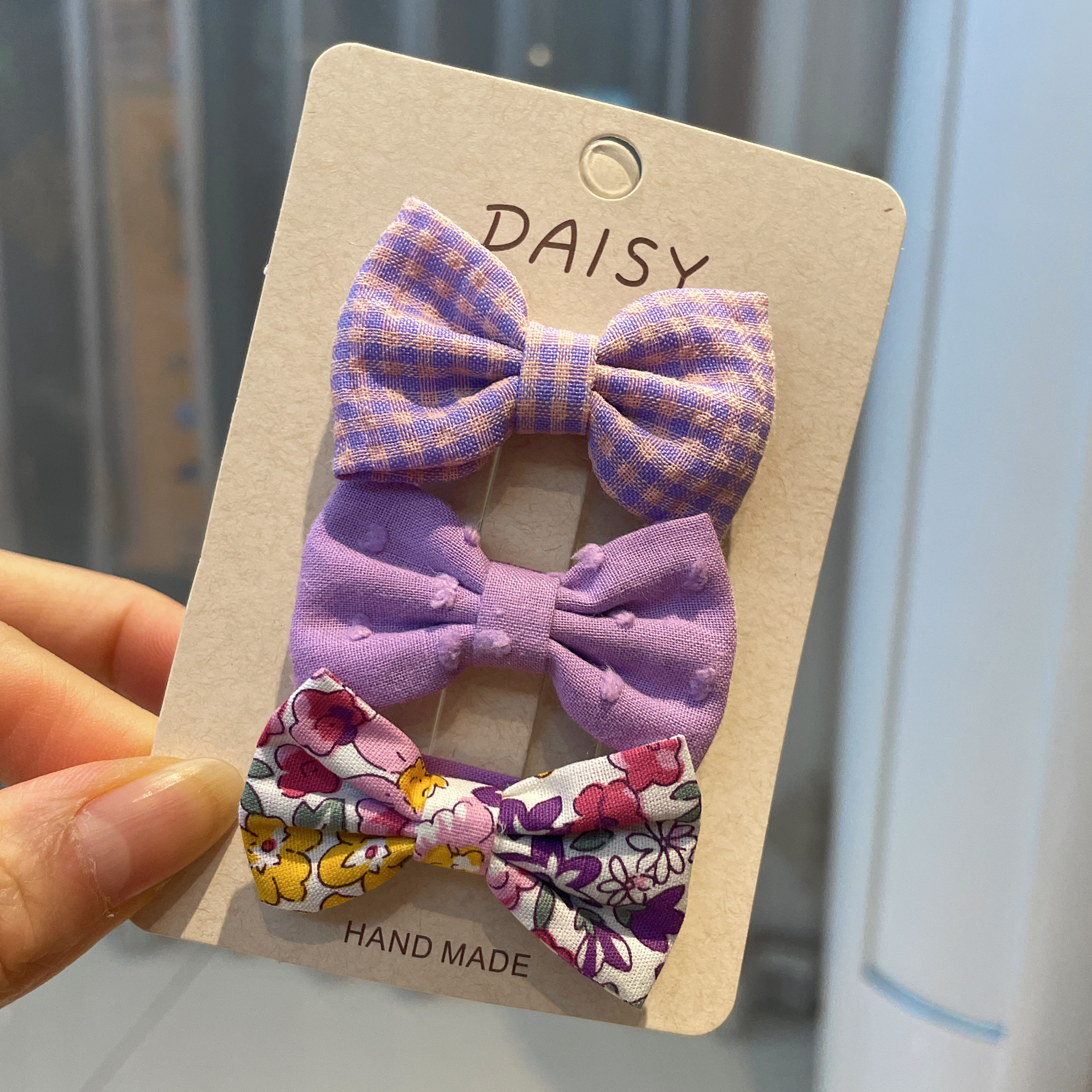 The national trend series base hair tie DIY set integrates a high-end hair tie and hair accessory. It is a creative hand-woven hair tie accessory and a must-have for hair decoration details Picture