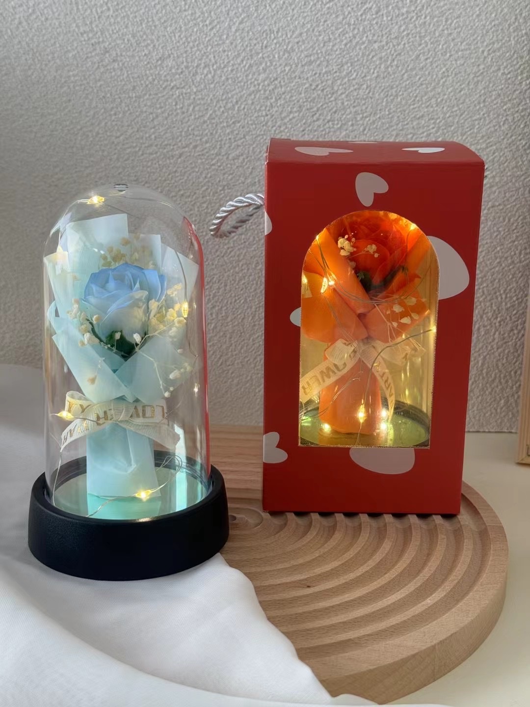 Thumb rose bouquet gift for Teachers' Day, Mother's Day and Valentine's Day detail image 7