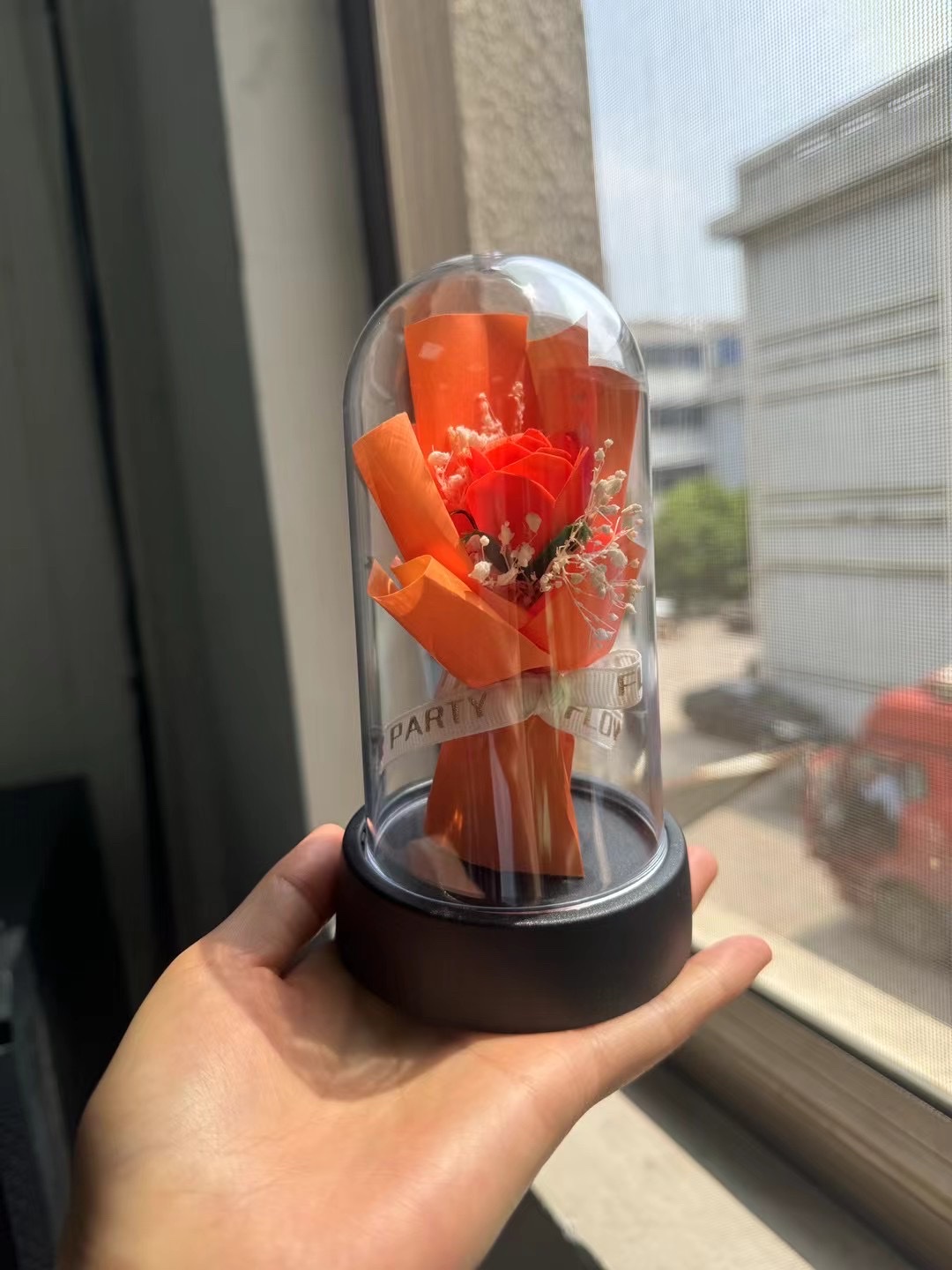 Thumb rose bouquet gift for Teachers' Day, Mother's Day and Valentine's Day detail image 6