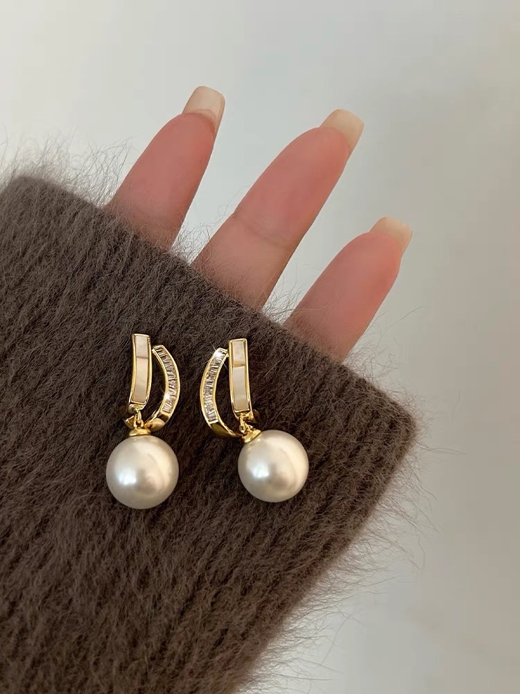 Accessories Pearl Earrings Trend Accessories Women's Fashion Accessories Earrings Pearl earrings thumbnail