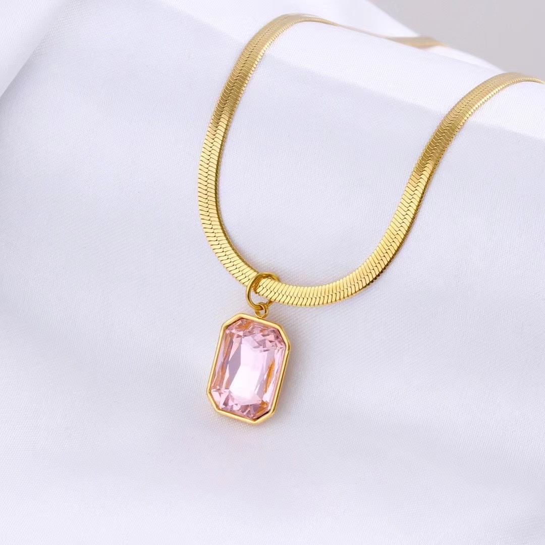 Senluo titanium steel 18K real gold colored gemstone pendant necklace, women's colorless red, green and sapphire necklace Item Picture