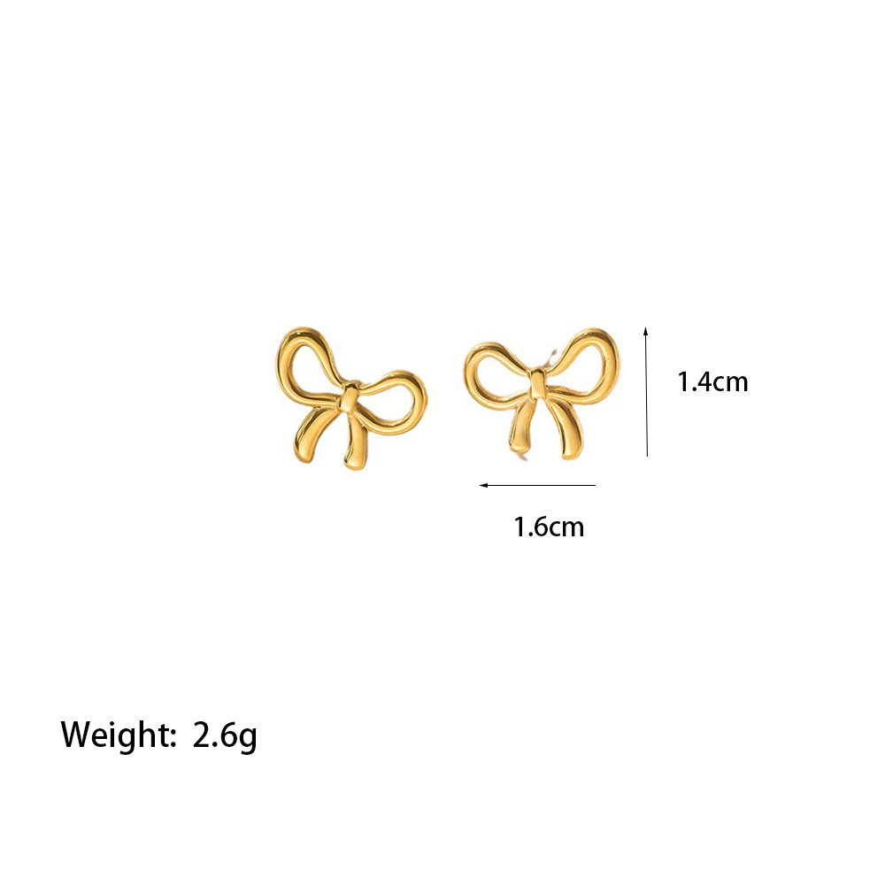وصمم المصممون الصغار مجموعة صغيرة من الألواح الحمراء ذات اللون الأحمر تشبه إلى حد ما سوار من الصلب غير القابل للصدأ مع أميرة هاربة detail image 14