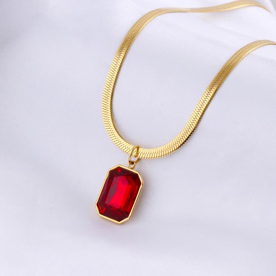 Senluo titanium steel 18K real gold colored gemstone pendant necklace, women's colorless red, green and sapphire necklace Specification image