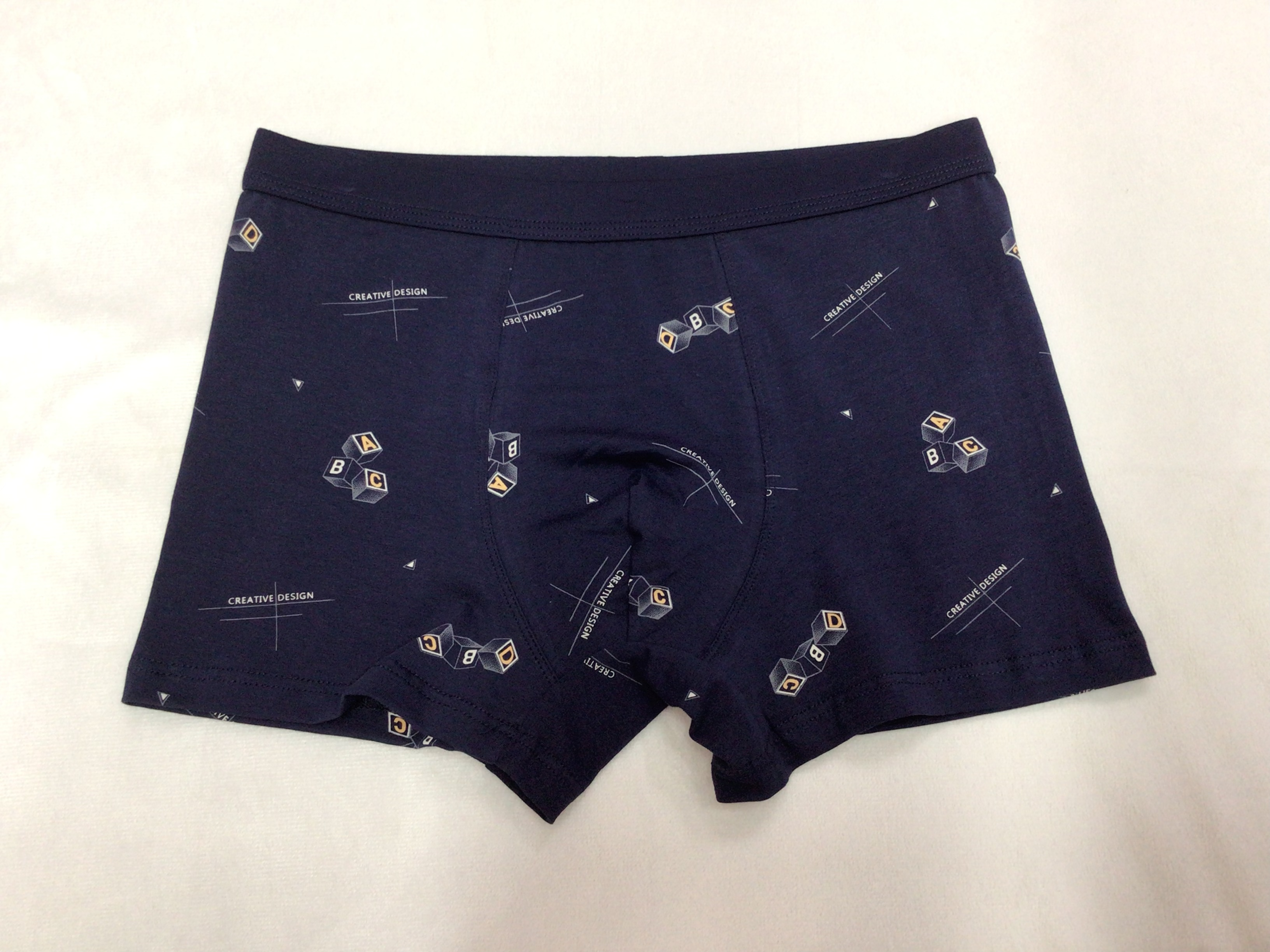 新款男士纯棉内裤字母印花四角短裤头个性潮流透气舒适四角裤裤衩