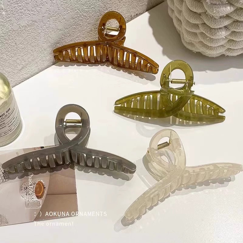 超大号盘发抓夹女高级感鲨鱼夹后脑勺发卡2024年新款头发夹子头饰