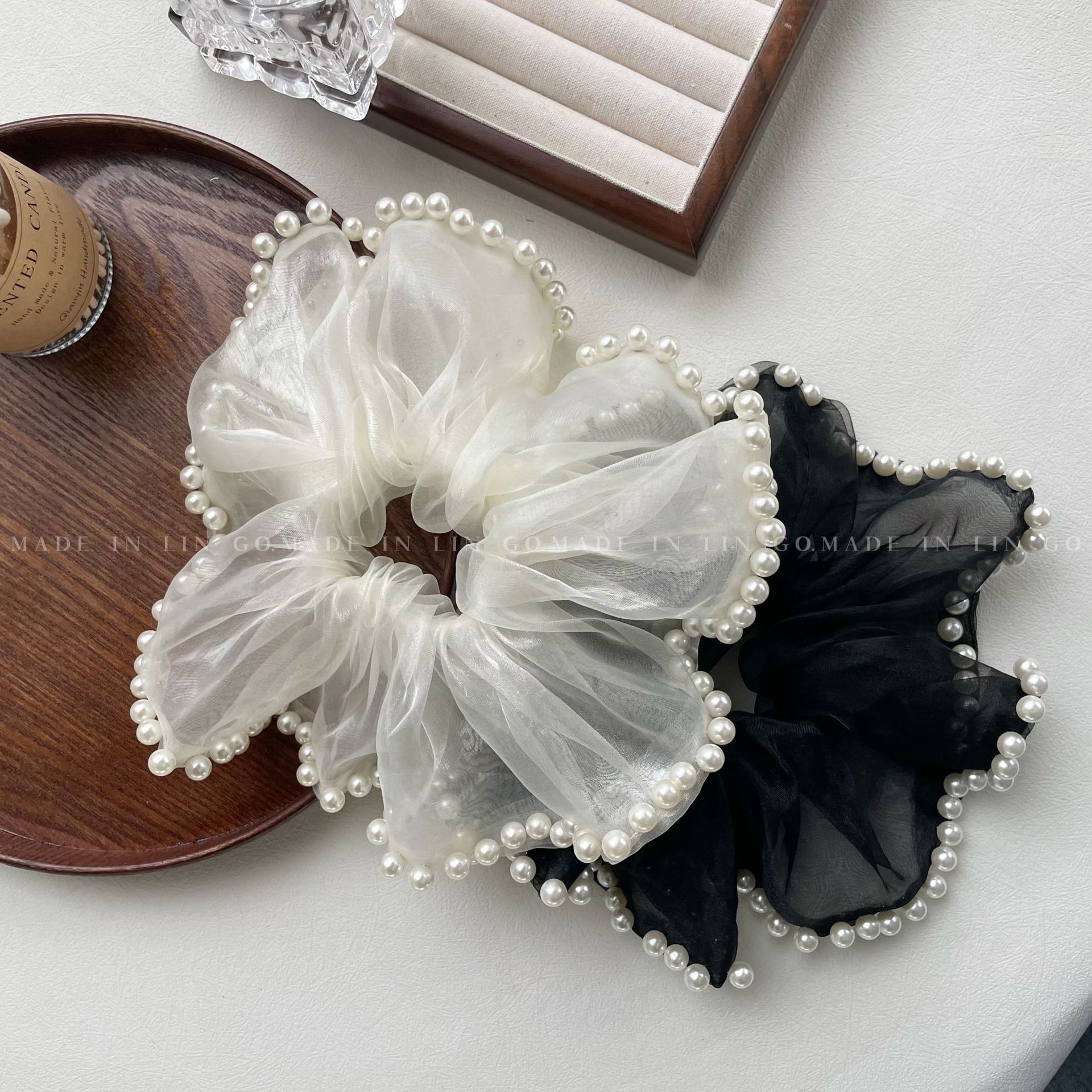 Large Mesh Scrunchie Large Colon Circle Female 2024 New Temperament Pearl Head Rope High Ponytail Ball Head Leather Band Summer