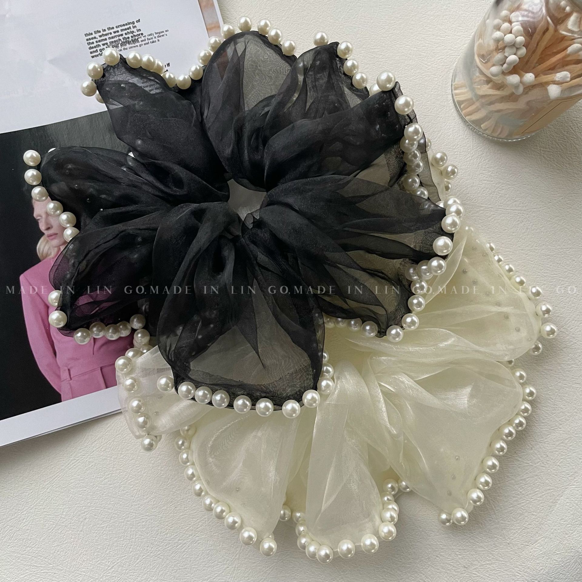 Large Mesh Scrunchie Large Colon Circle Female 2024 New Temperament Pearl Head Rope High Ponytail Ball Head Leather Band Summer undefined