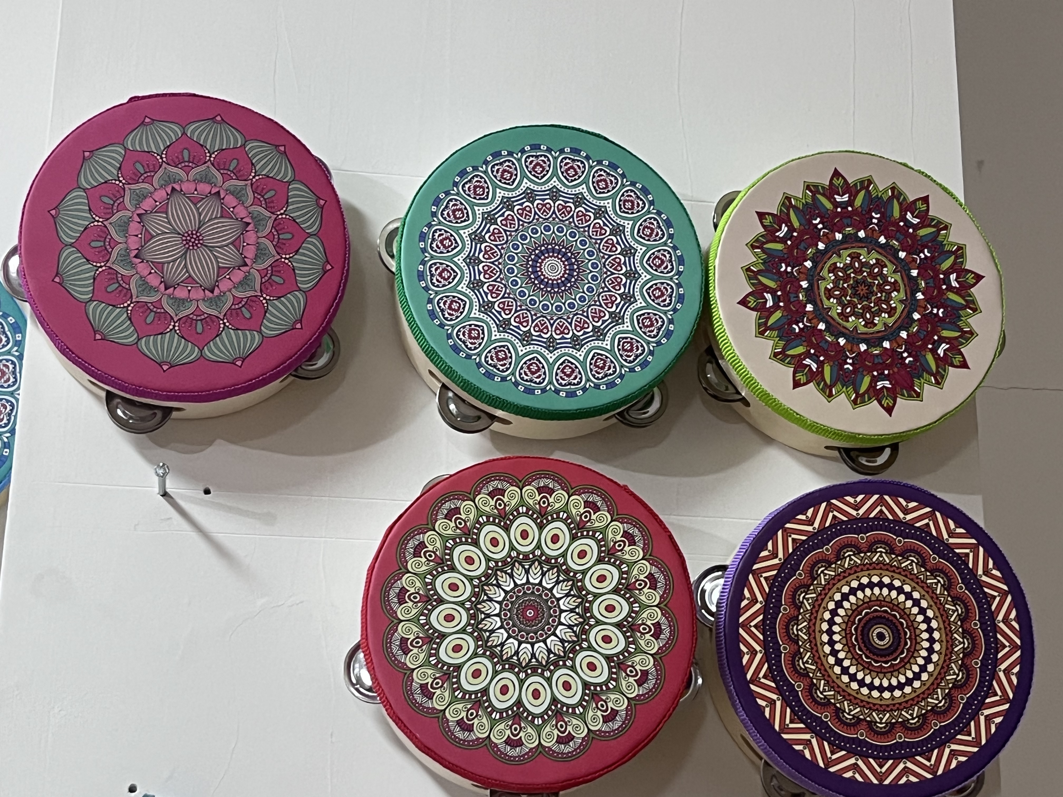 新疆维吾尔族8寸舞蹈铃鼓敦煌手鼓幼儿园儿童教具手拍鼓木质铃鼓 产品图