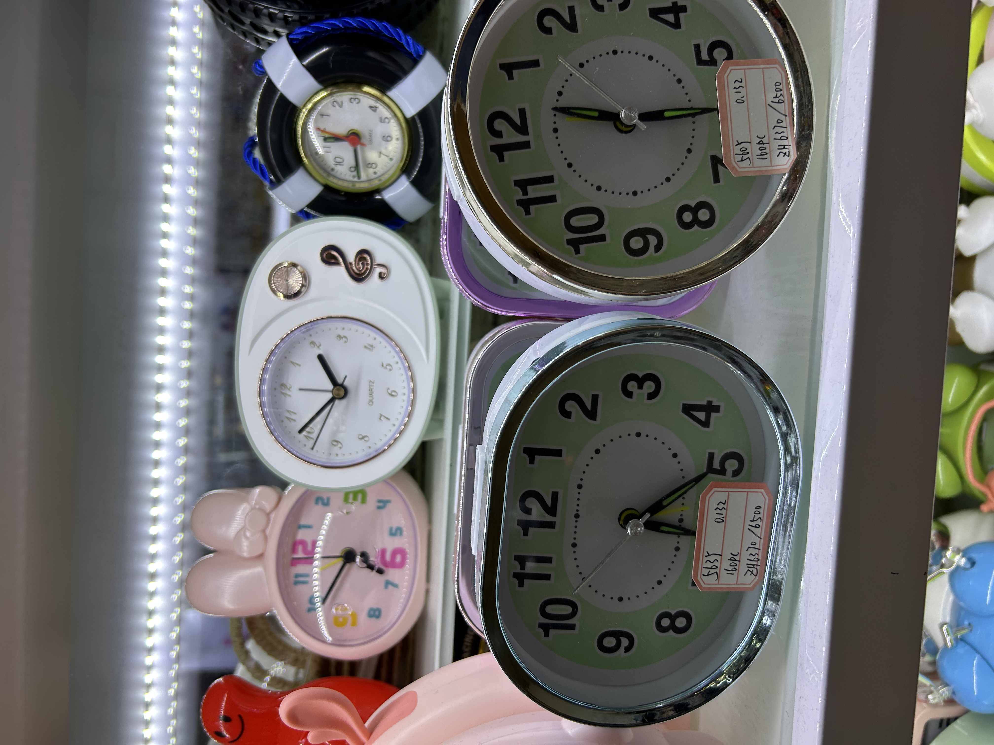 高中生专用电子万年历可修改闹钟时钟 车模造型创意闹钟 精准提醒学习工作时间3