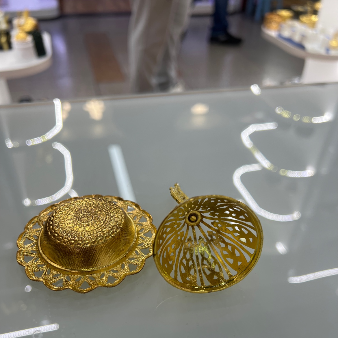 锌合金镂空迷你中东香炉摆件锌合金烛台摆件细节图