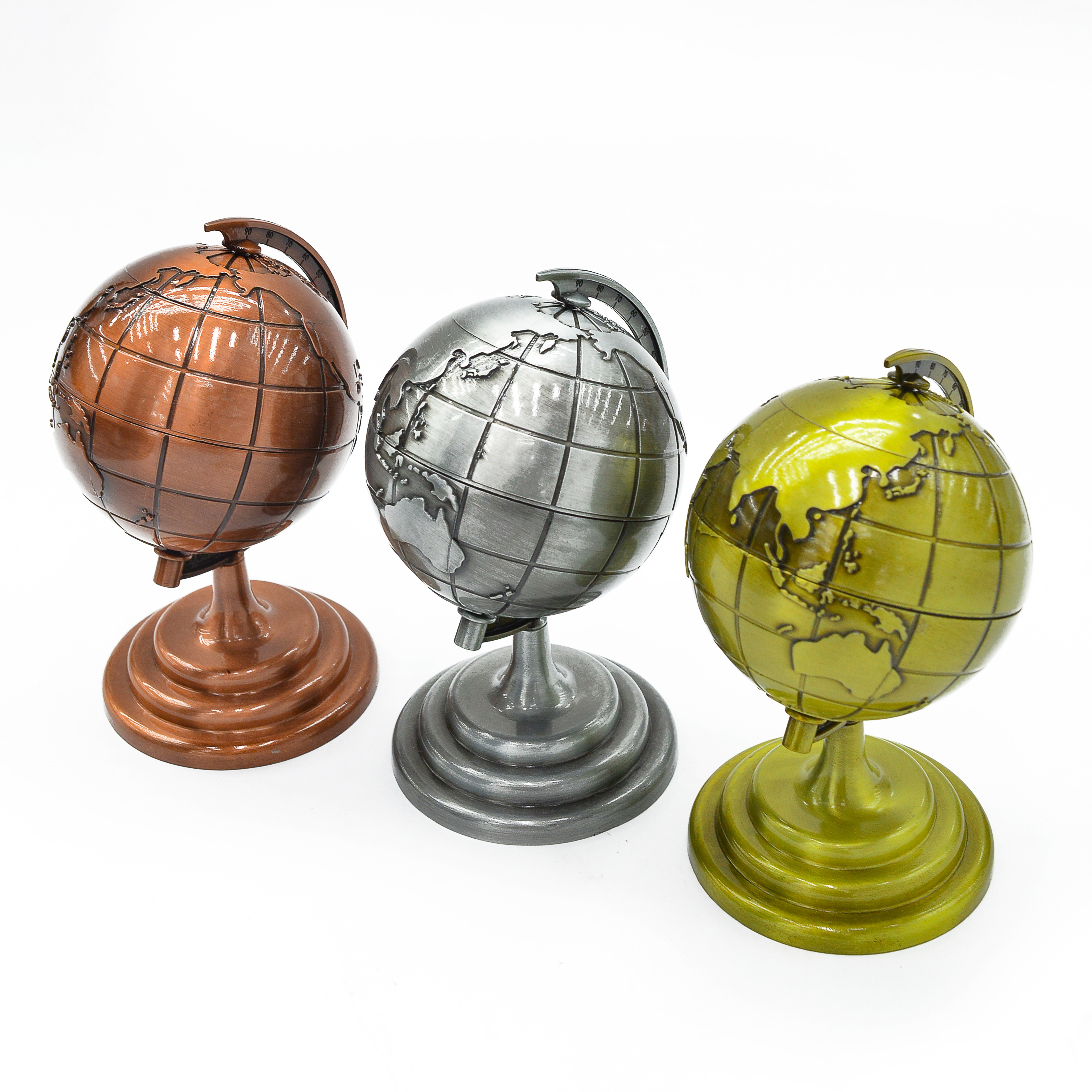 Globe ornament, made of alloy material