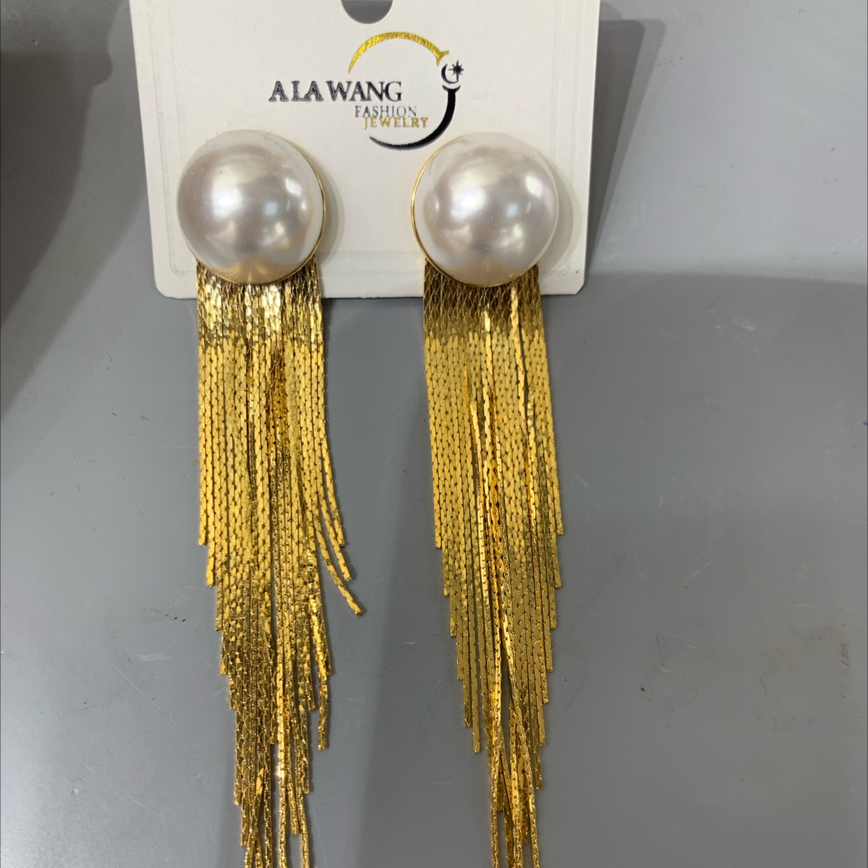 Anivini brand accessories for women, long and elegant style, stainless steel ear rings, durable and dazzling earrings, simple and fashionable earrings