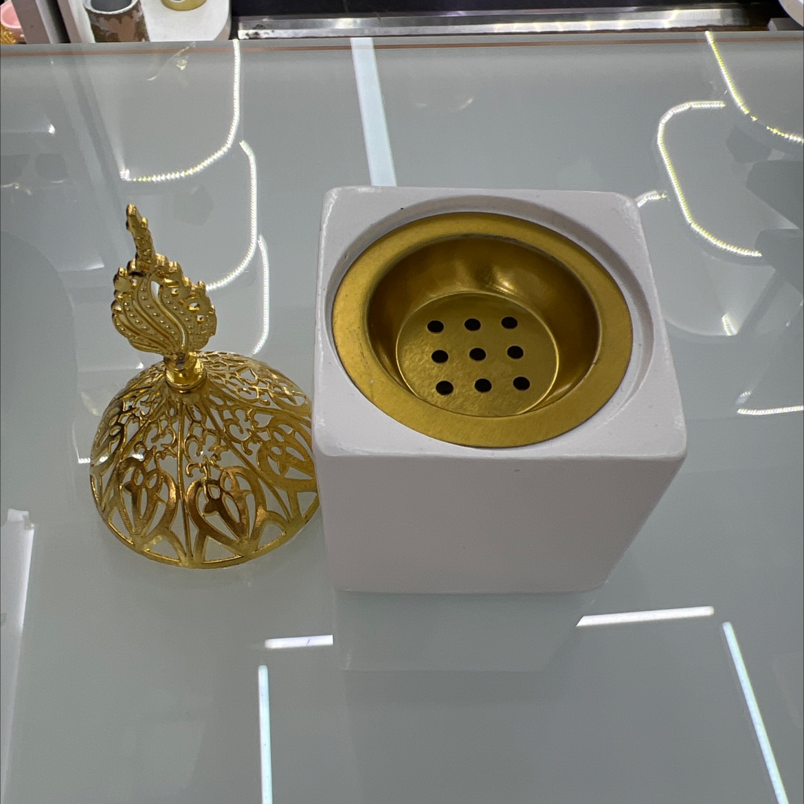 创意新款正方形树脂白色香炉摆件。可写祝福语 香炉摆件产品图