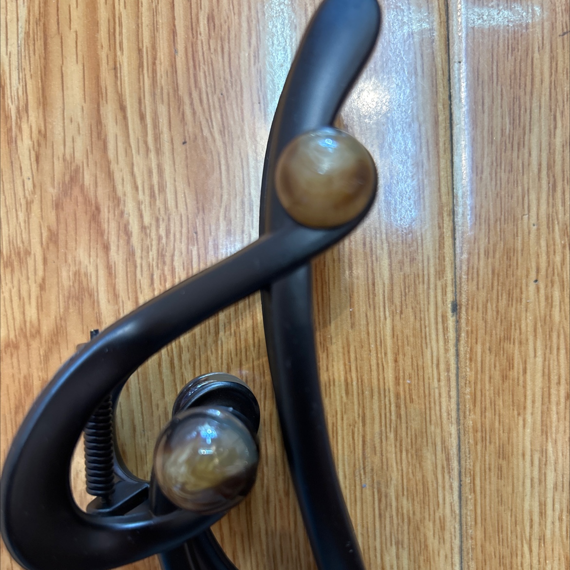 韩版亚克力爱心珍珠抓夹女2024新款高端后脑勺大号高级感鲨鱼夹子头饰发夹发卡