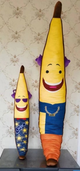 Colorful banana-shaped plush toy, throw pillow, pillow toy, made of plush material, safe and environmentally friendly, children's favorite educational toy, luminous toy Specification image