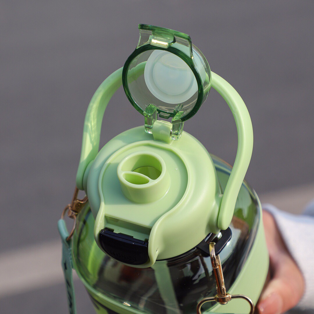 Sports water bottle Item Picture
