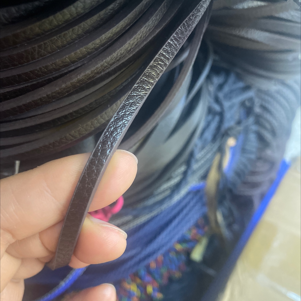 PU oil edge