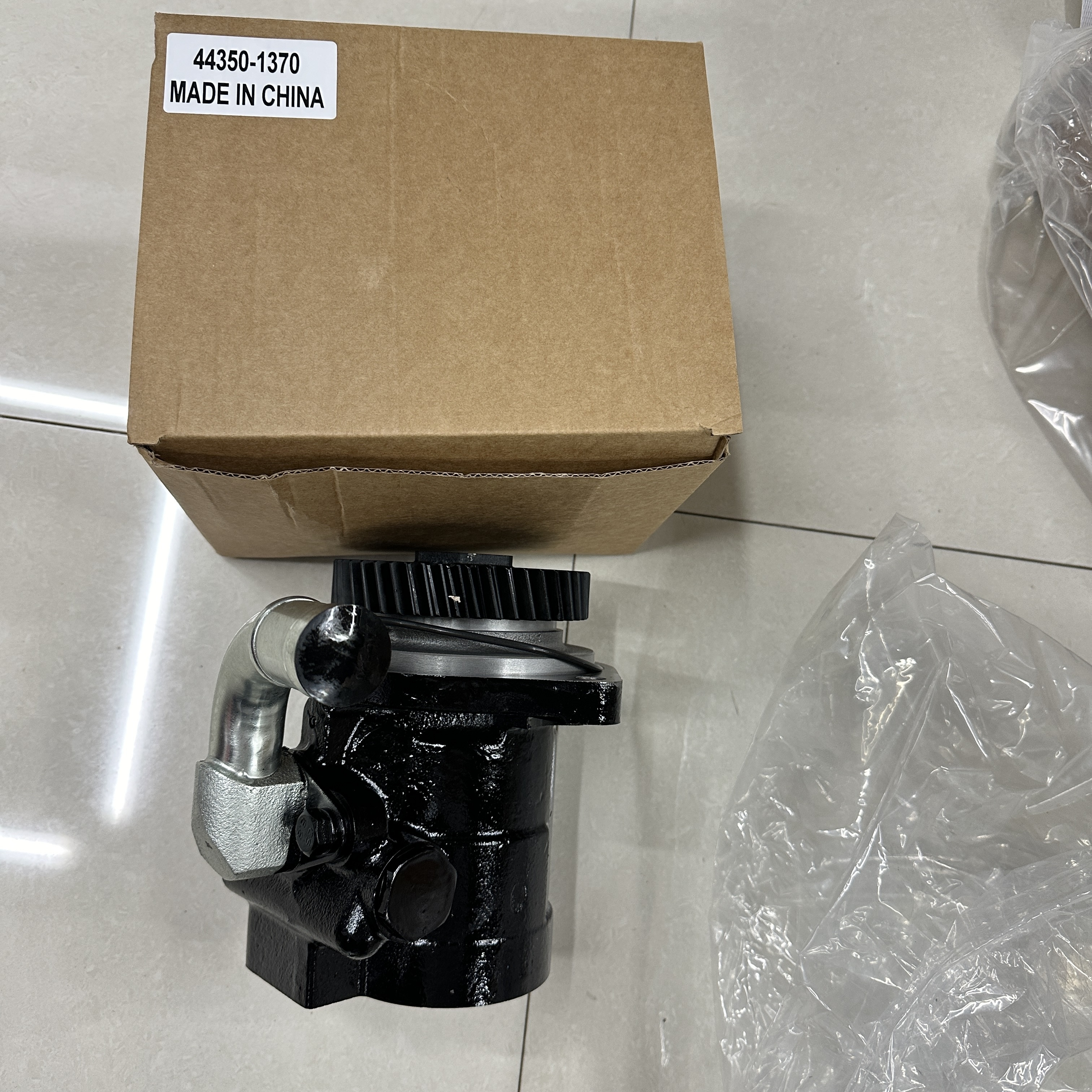تنطبق قطع غيار السيارات على المضخات التي تعمل بالضغط الهيدروليكي 700 700 في يانو Item Picture