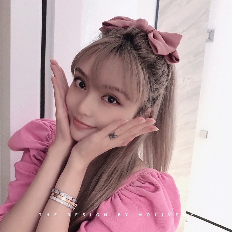 Korean large bow hair clips, spring clips, internet-famous super fairy clips, headwear, back of a girl's head, top clips, side clips, hair clips Item Picture