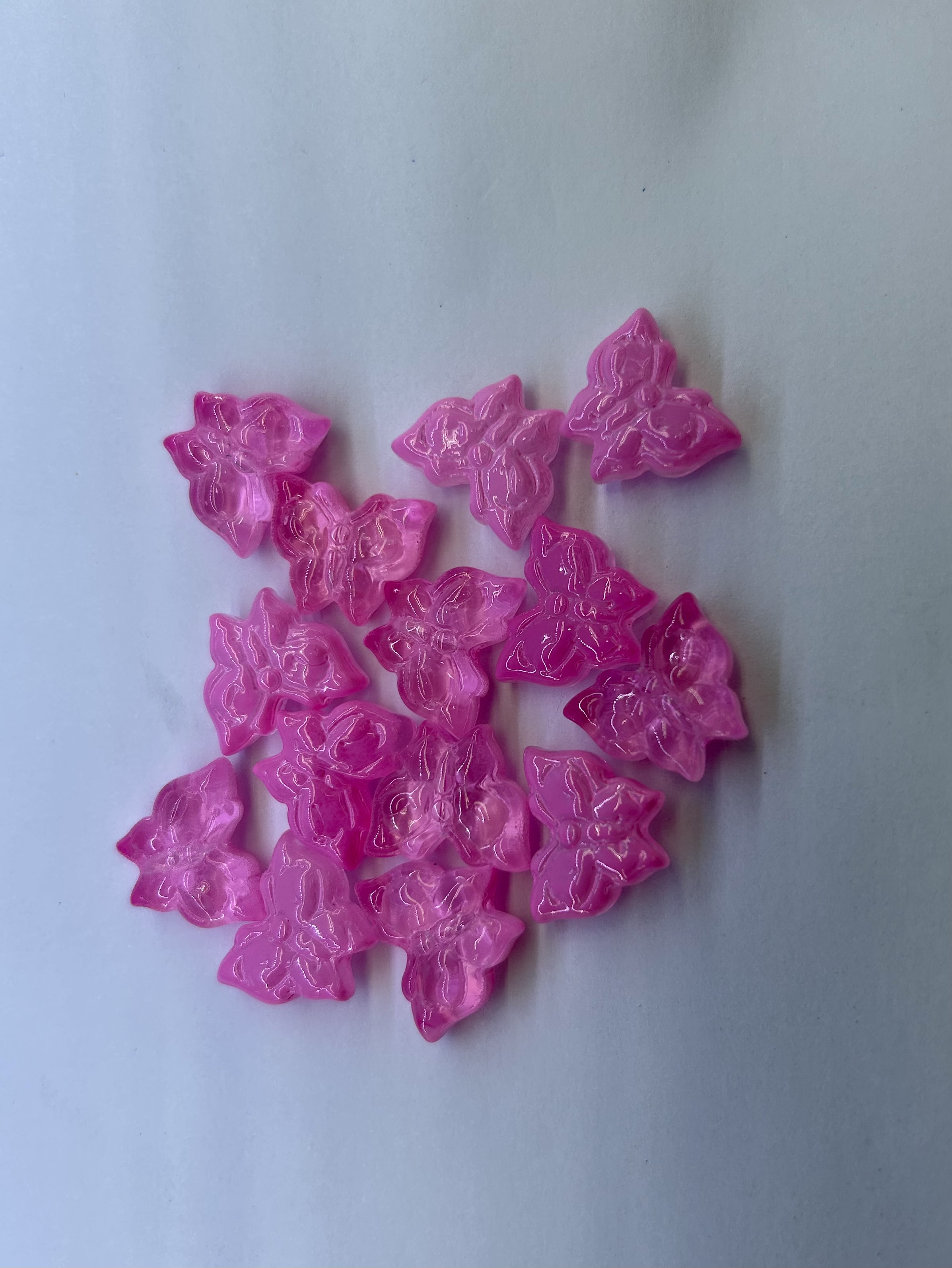 Factory direct sales of new large crooked heart-shaped pointed-bottom diamond heart-shaped nail necklace jewelry accessories. Bestseller and Internet celebrity nail drill detail image 2