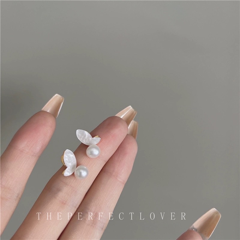 Yabidai natural high-quality freshwater pearl Stud earrings 5-6mm Butterfly Fairy Stud Earrings S925 Silver needle, a popular bestseller for women details Picture