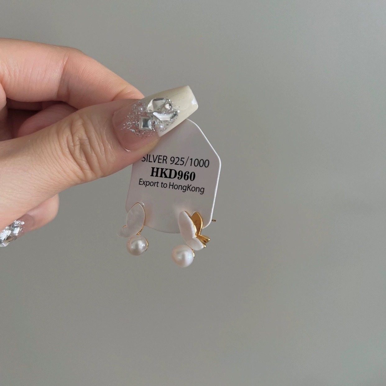 Yabidai natural high-quality freshwater pearl Stud earrings 5-6mm Butterfly Fairy Stud Earrings S925 Silver needle, a popular bestseller for women Application Scenario