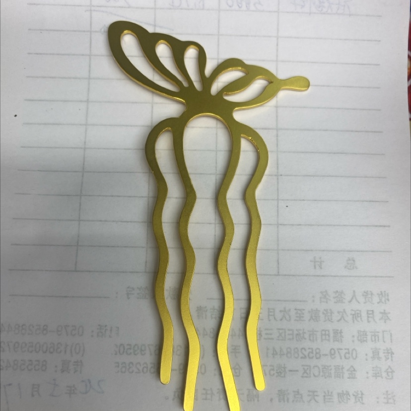 Butterfly hairpin