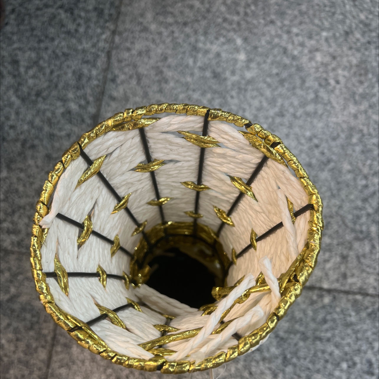 桌面摆件灯0.1仿真植物花园装饰 沙漏摆件 绿植小夜灯 环保材质 美化空间 提升氛围细节图