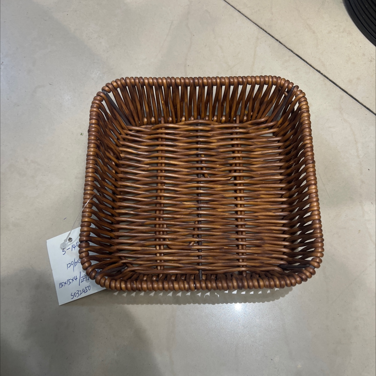 仿真摇摆莲花灯蝴蝶插件 竹框装饰 圣诞节日仿真植物葡萄串挂饰 美观实用家居装饰品蝴蝶插件仿真摇摆莲花灯