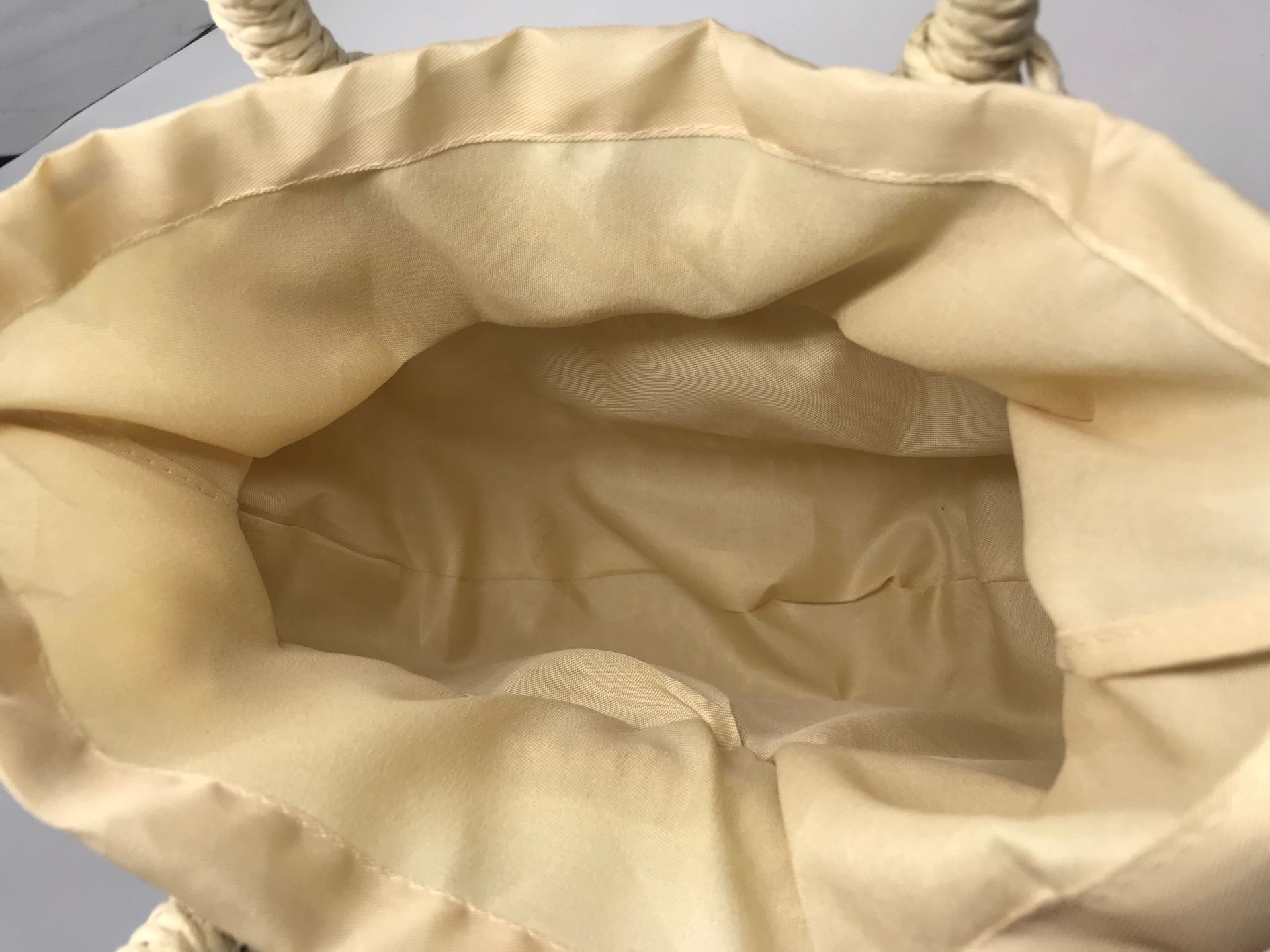 Summer's new forest-style women's straw weaving bags, hand-woven bags, casual and fashionable handbags, crossbody dual-purpose beach bags, woven bags, straw weaving bags, women's straw weaving artistic woven bags, women's straw weaving is popular Item Picture