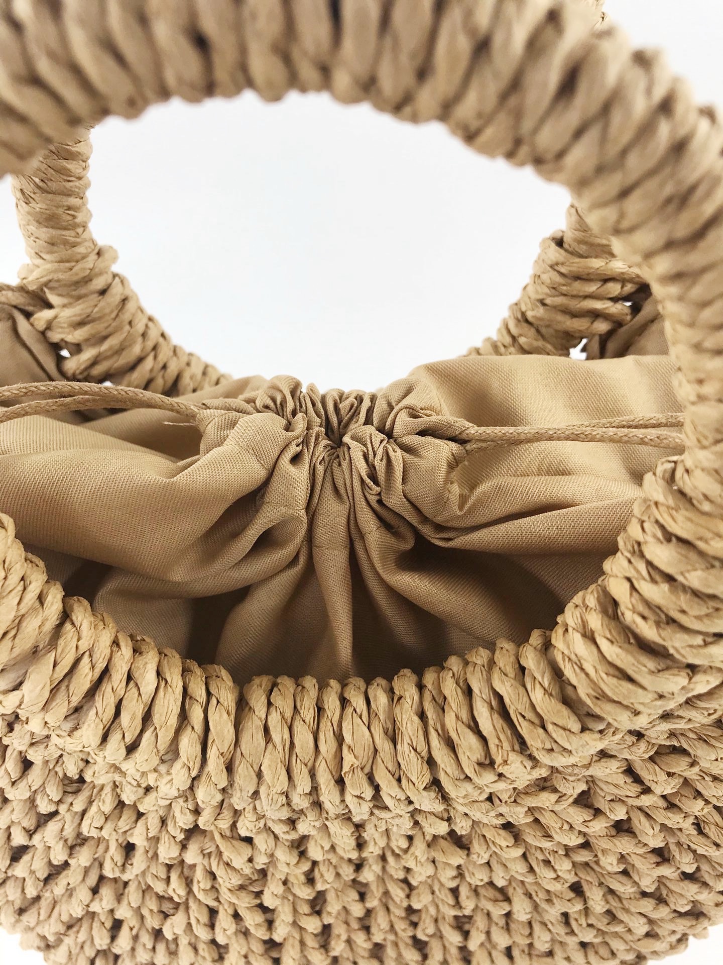 Summer's new forest-style women's straw weaving bags, hand-woven bags, casual and fashionable handbags, crossbody dual-purpose beach bags, woven bags, straw weaving bags, women's straw weaving artistic woven bags, women's straw weaving is popular detail image 5