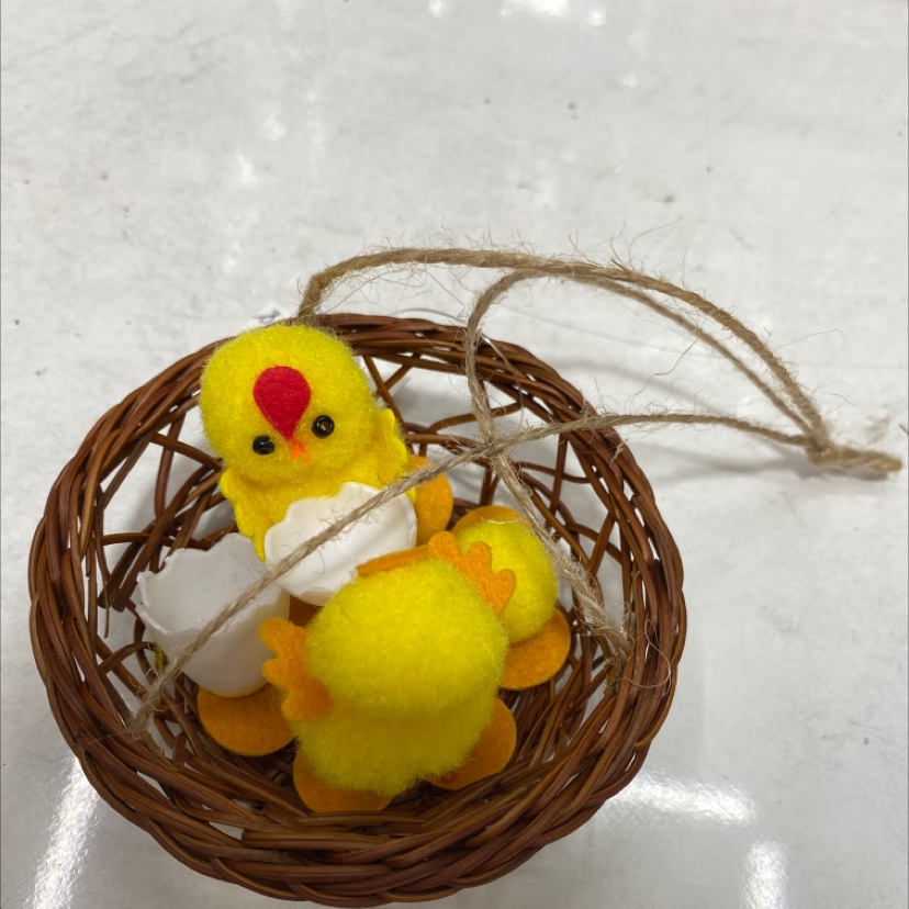 复活节小鸡蛋壳篮子挂件复活节竹篮子小鸡挂件细节图