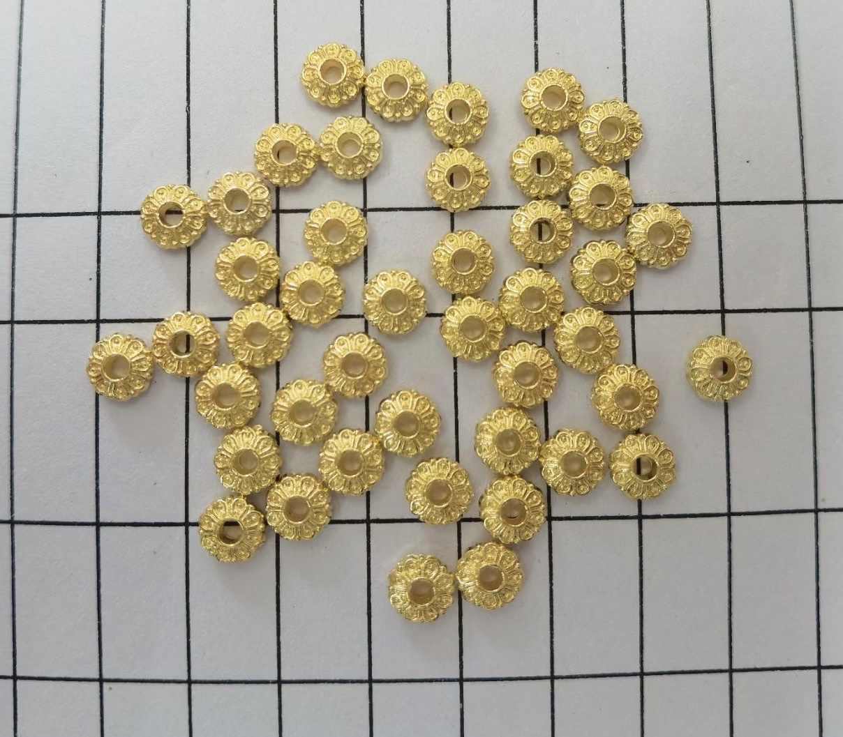New diy handcrafted accessories for various types of ornaments, flower trays, spacer ornaments and accessories detail image 6