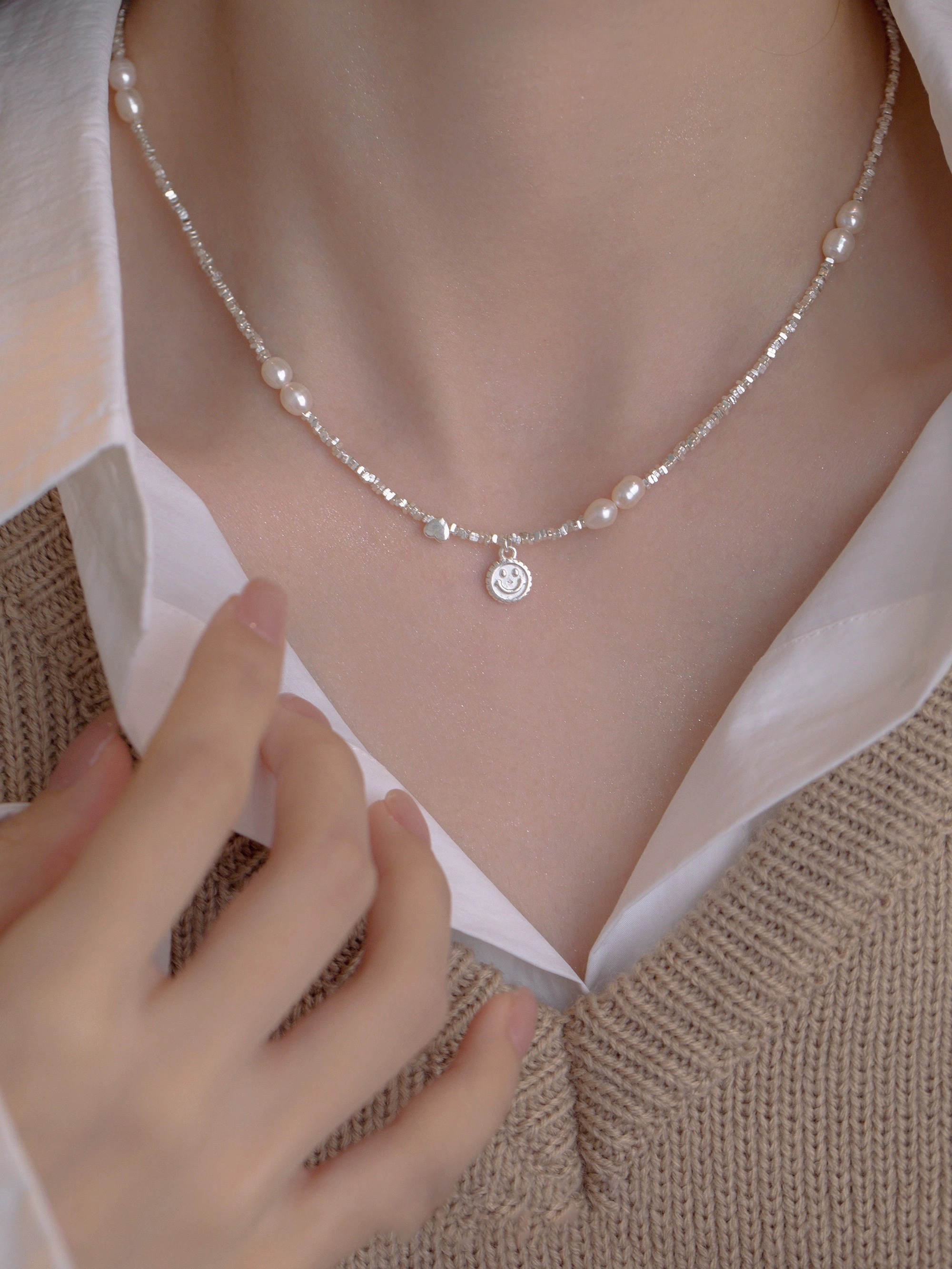 纯银珍珠碎银子项链轻奢小众设计锁骨链送老婆生日礼物白底实物图