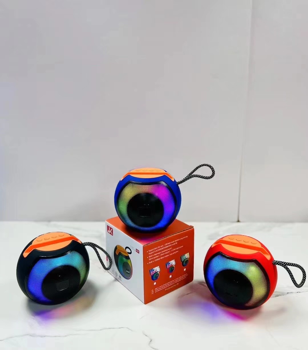 New Selling Portable Bluetooth Speaker Rgb Color Lights Outdoor Portable Fm Antenna Bluetooth Speaker