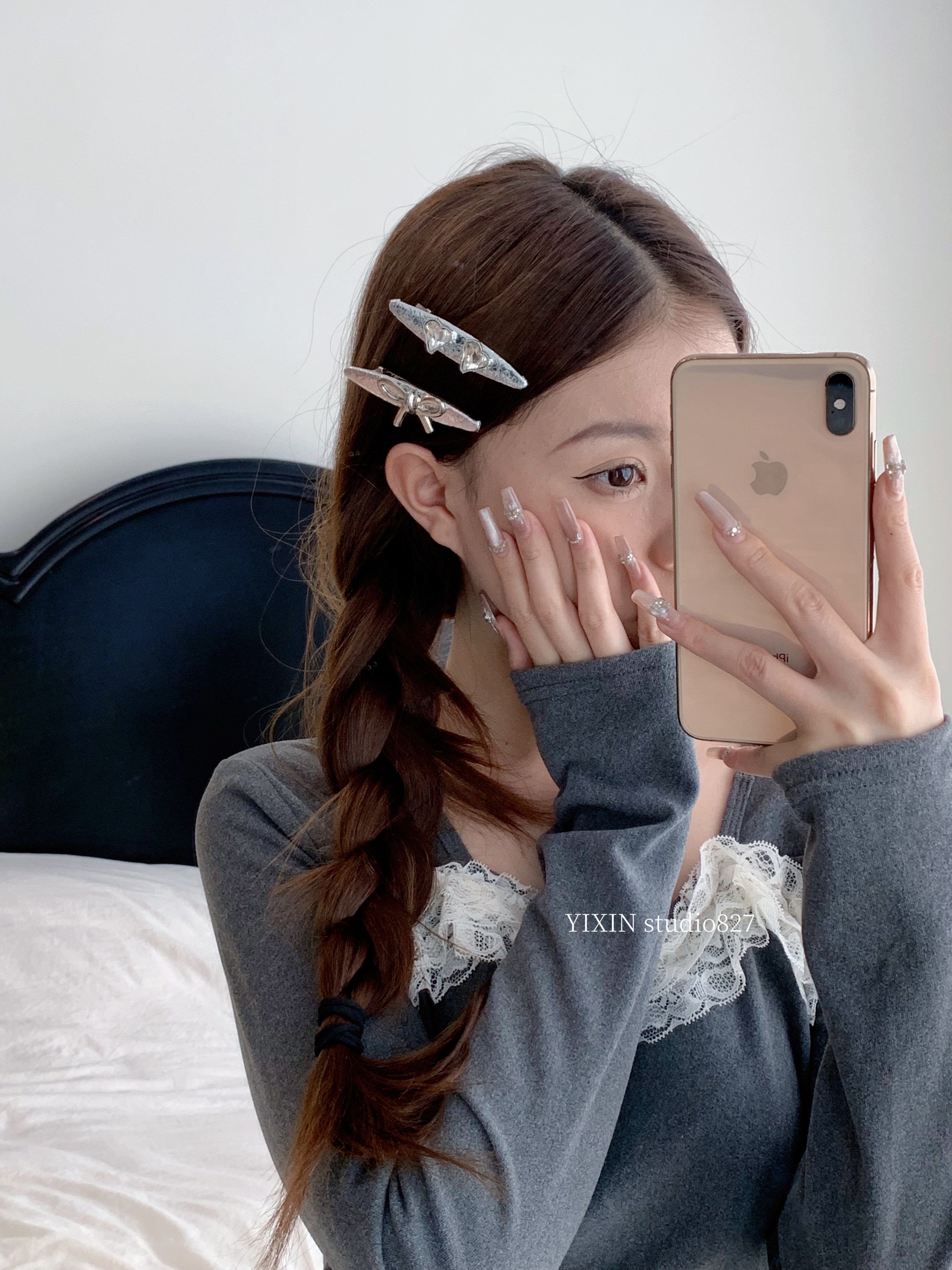 Alloy silver bow heart element oval small hair clip creative accessory detail image 2