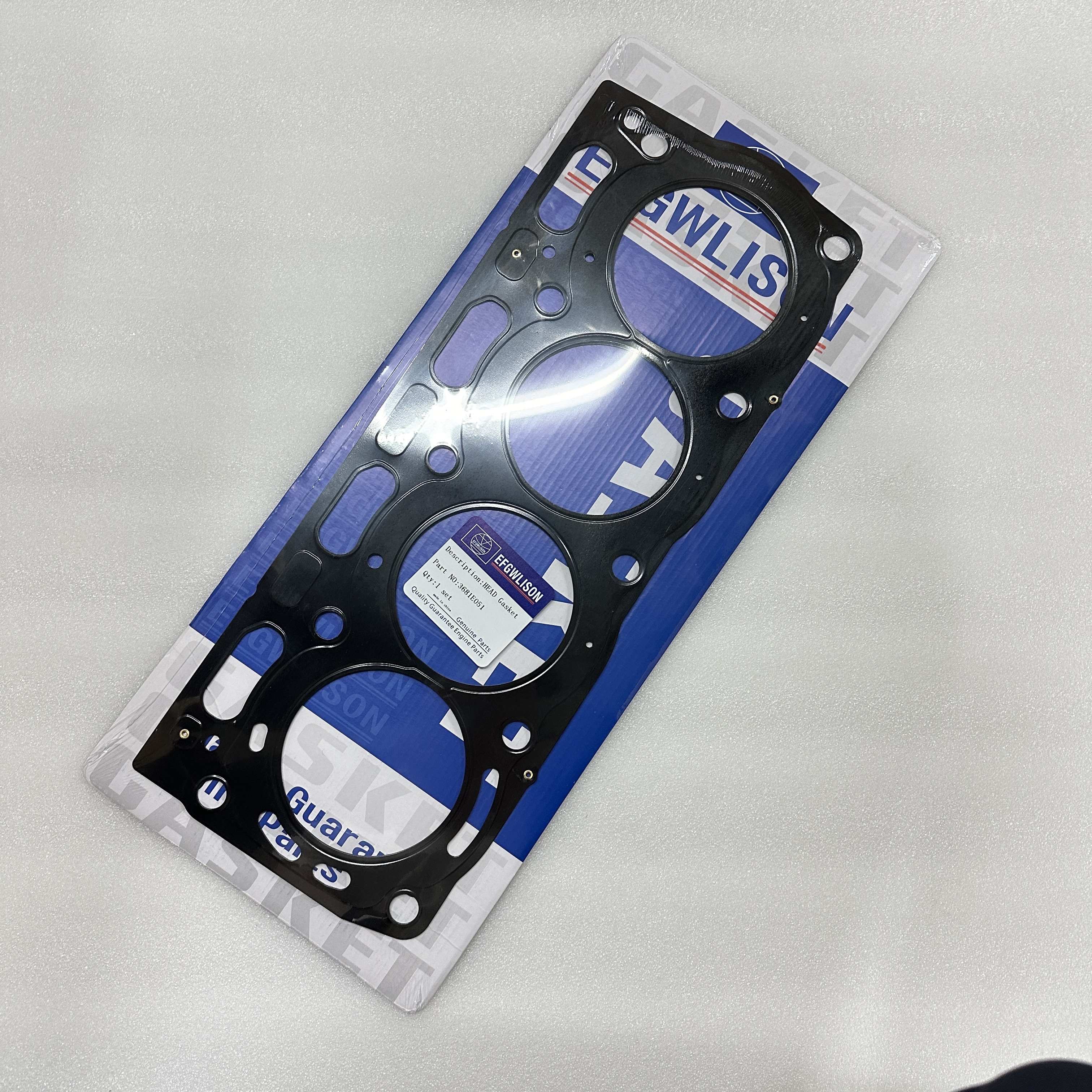 The automotive parts are suitable for PERKINS engine cylinder gaskets 3681E051 Item Picture