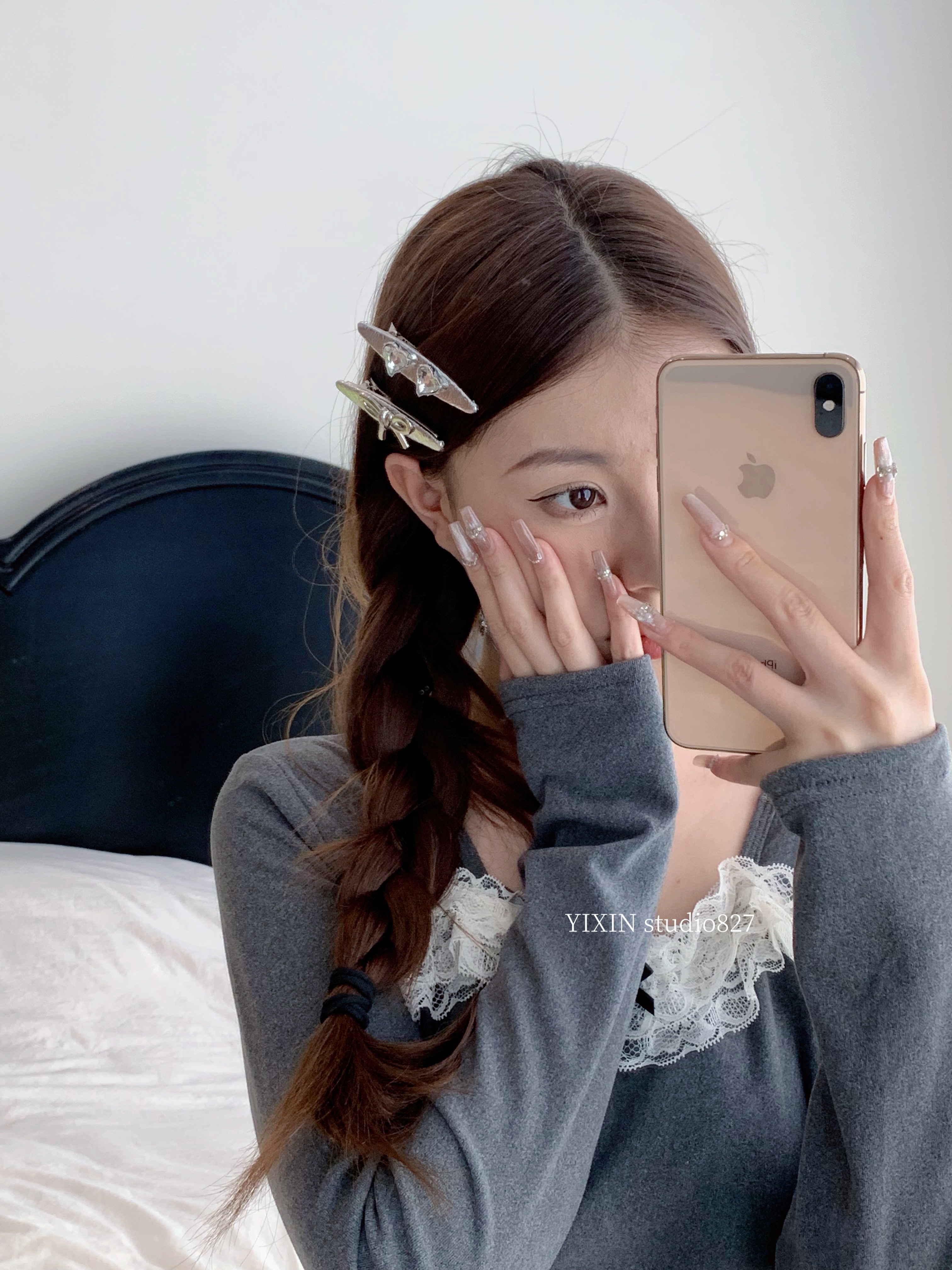 Alloy silver bow heart element oval small hair clip creative accessory detail image 3