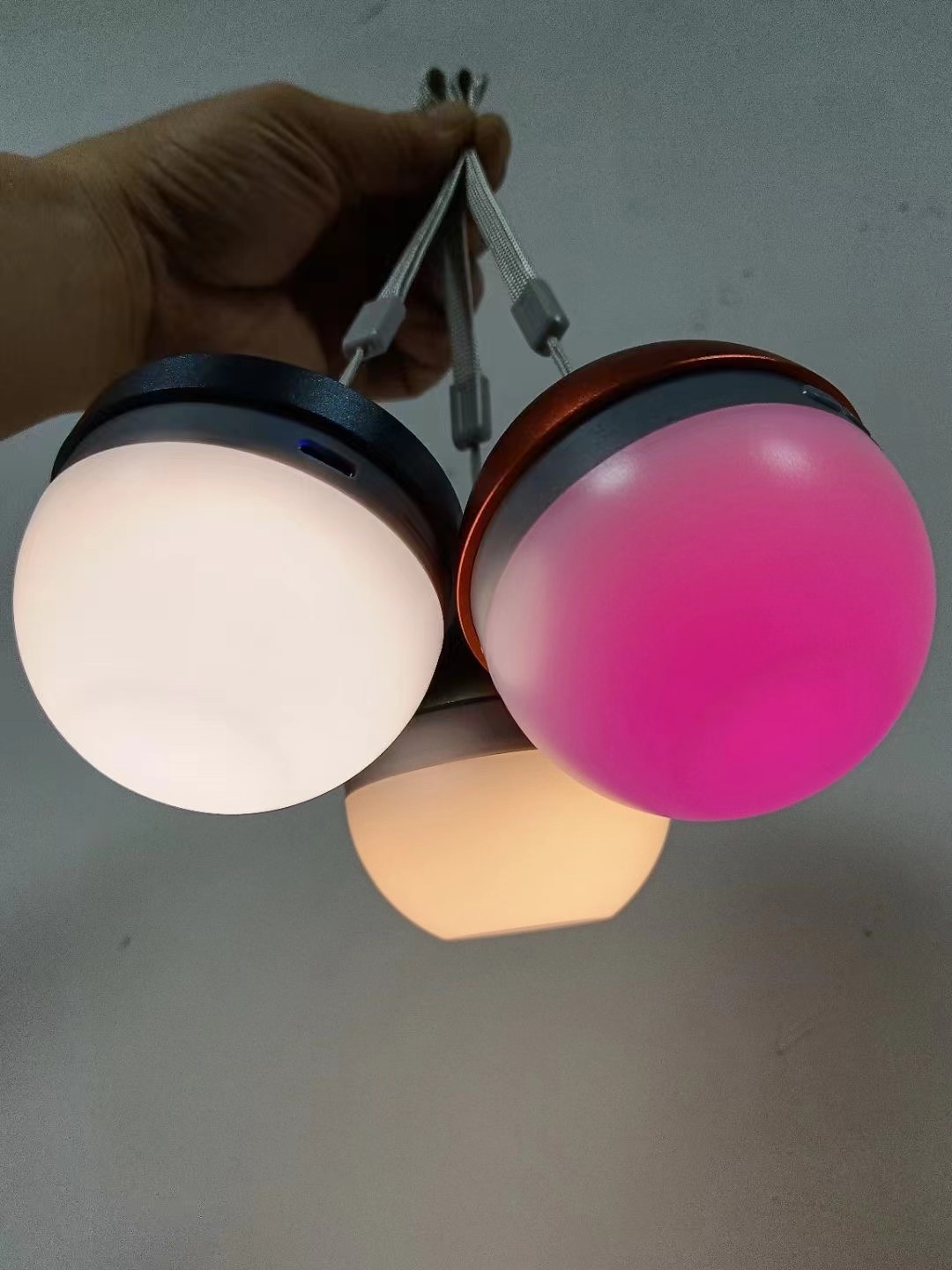 New Small Steel Gun With Bright Lights Wireless Bluetooth Speaker details Picture