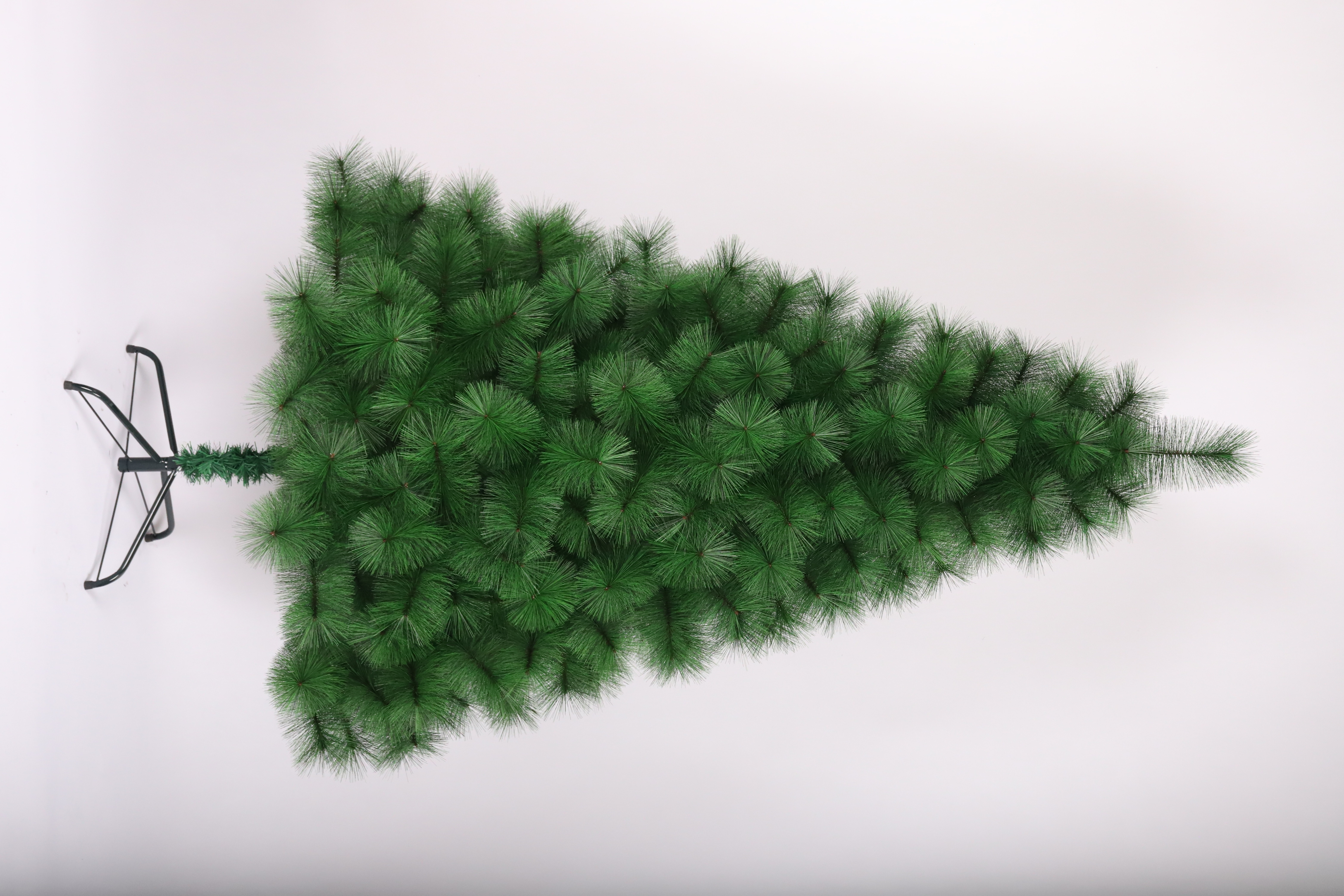 150CM普通松针pet+铁丝材质 圣诞树圣诞节日用品 深绿铁脚工艺品细节图