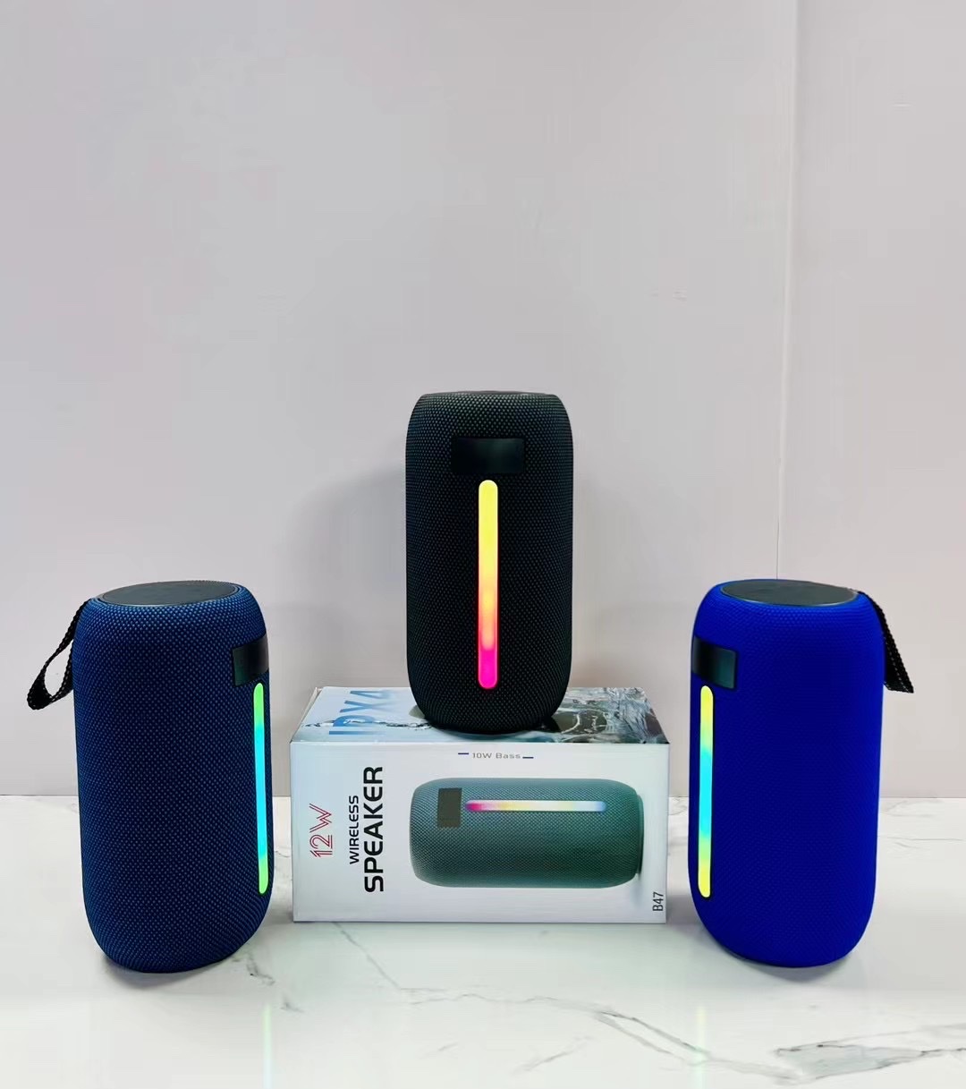 B47 New Hot Bag Cloth Portable With Lights Wireless Bluetooth Audio Computer Speaker Application Scenario