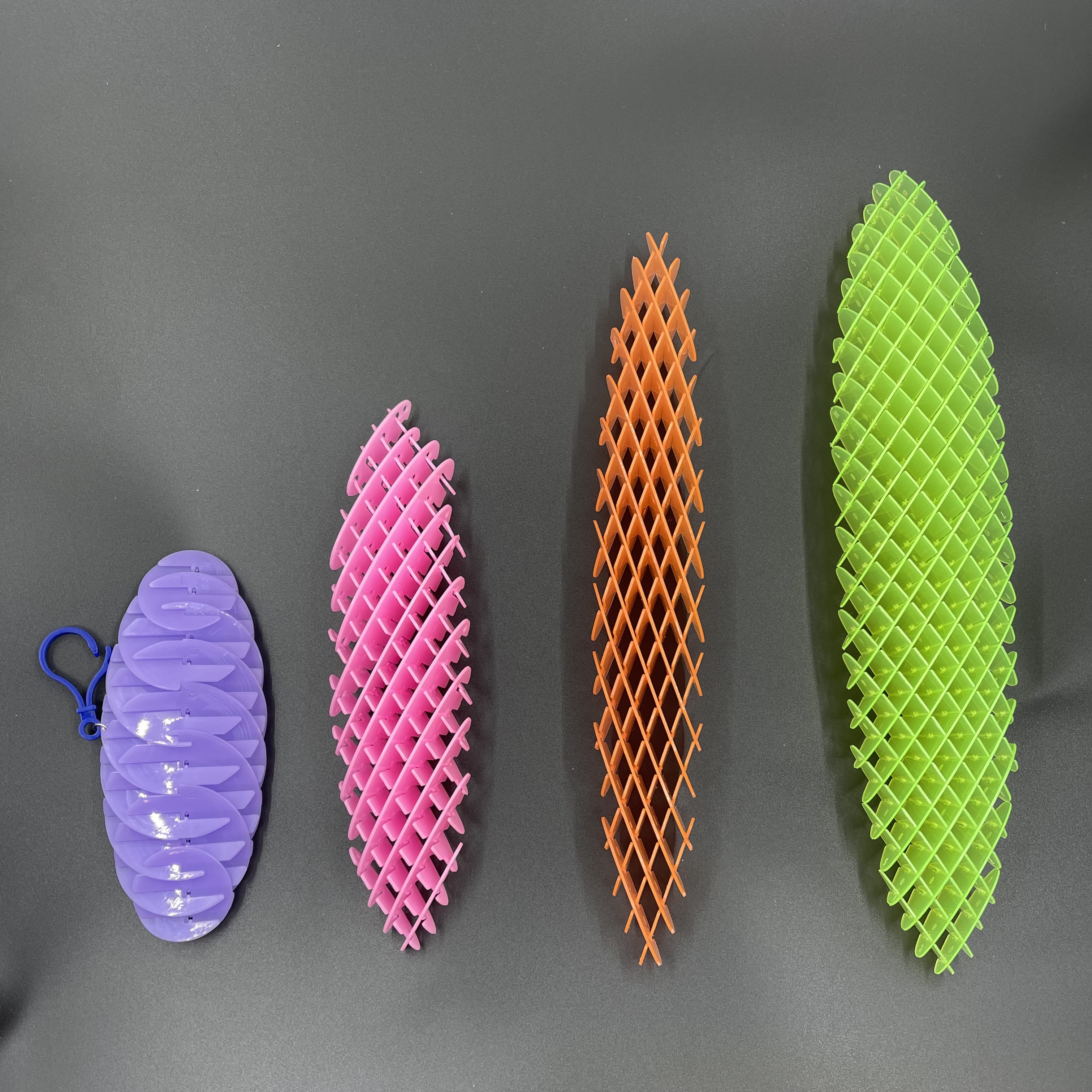 新款解压弹力网玩具 网红3D打印跨境弹力网萝卜家族 抓不住伸缩网儿童玩具详情图9