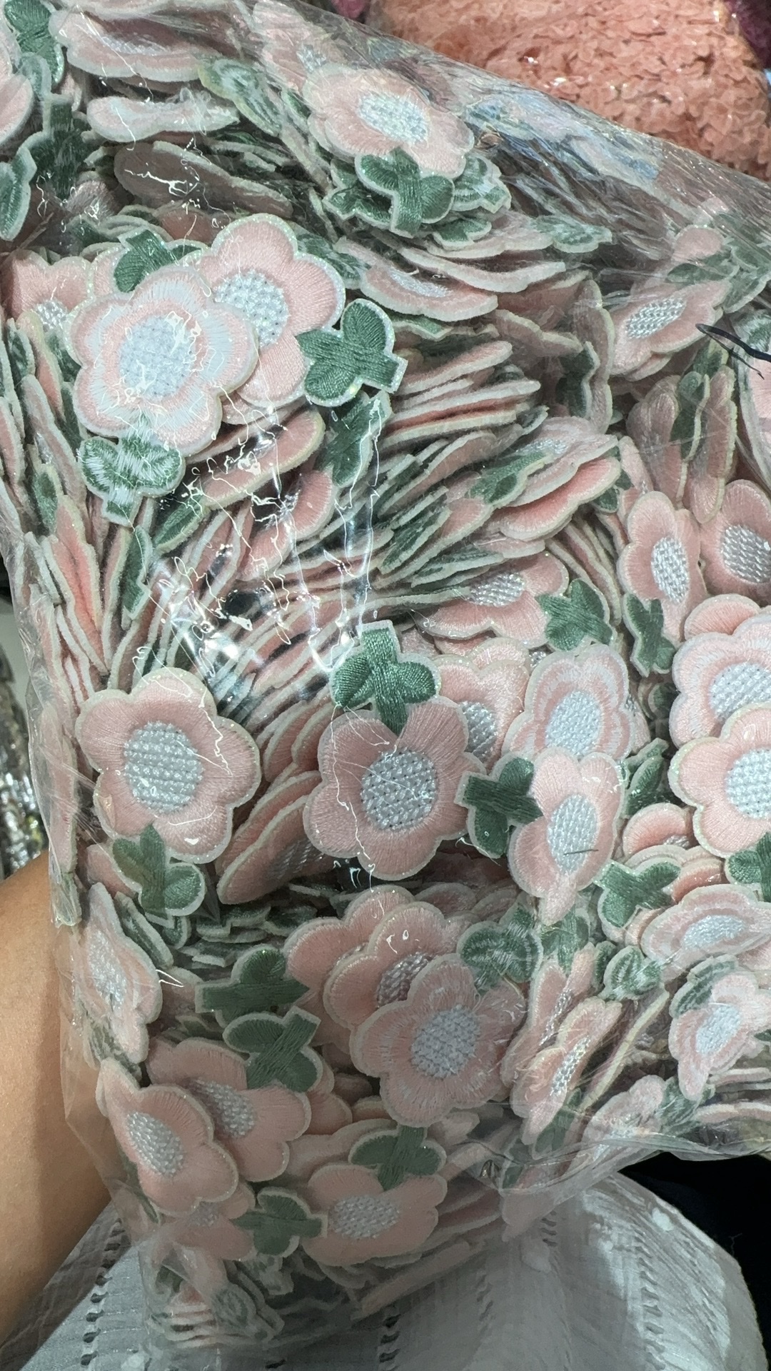 A new set of fashionable and cute hair accessories for children's special woolen braided hairpins, hair clips and hair bands Application Scenario