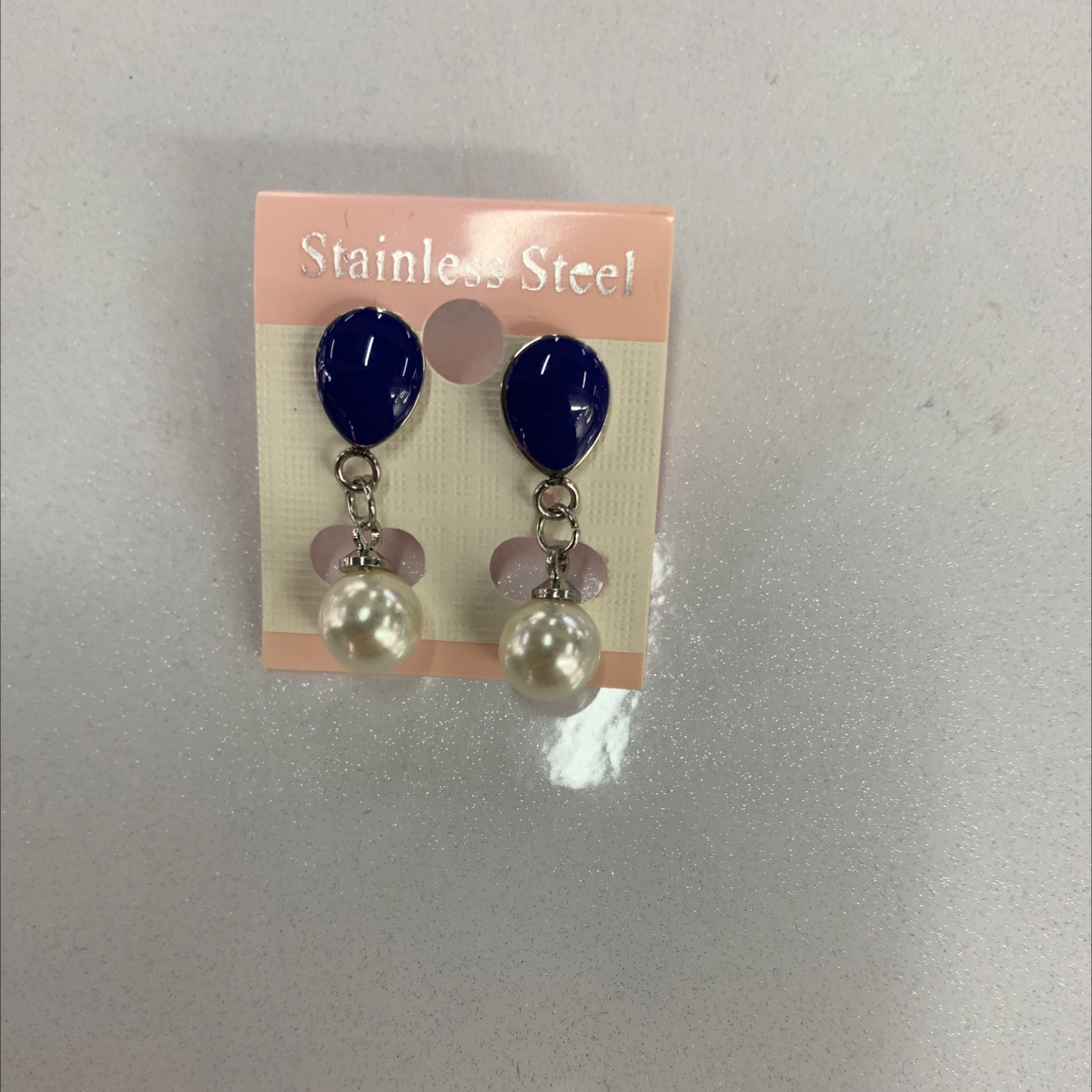 程洁饰品不绣钢滴油珍珠兰色耳环耳钉款式时尚大方得体珍珠耳钉详情图2