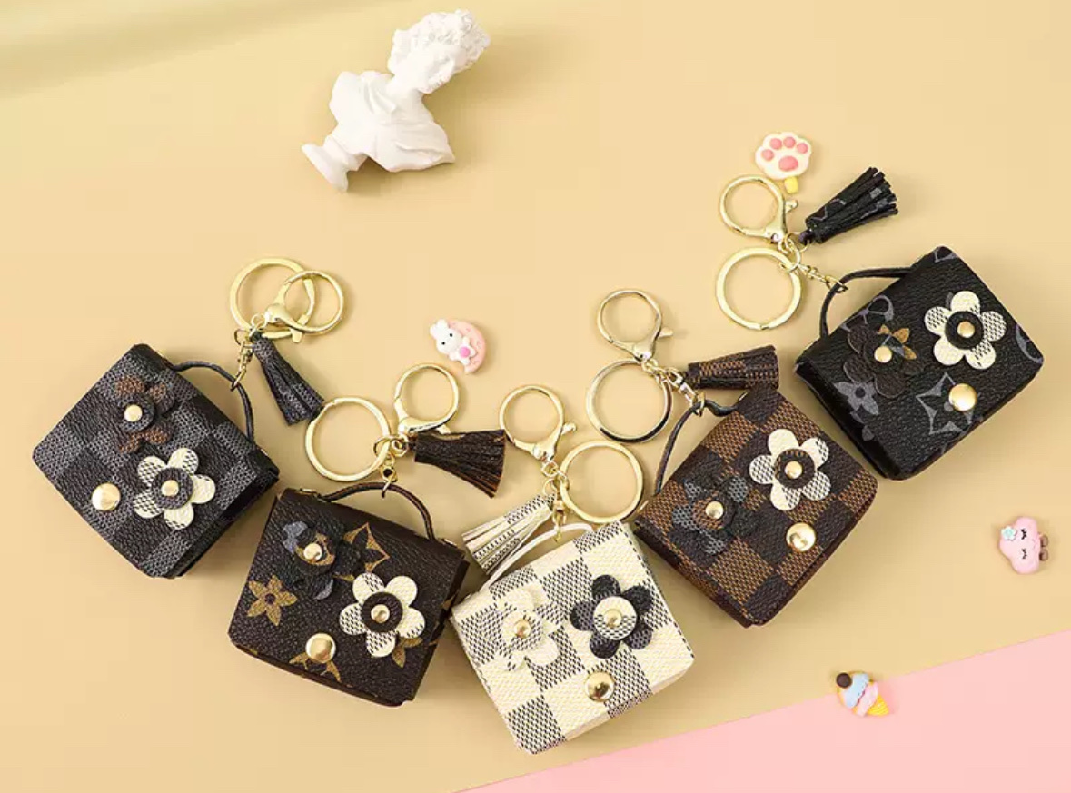 Small bags, keychains, keychains, pendants, keychains