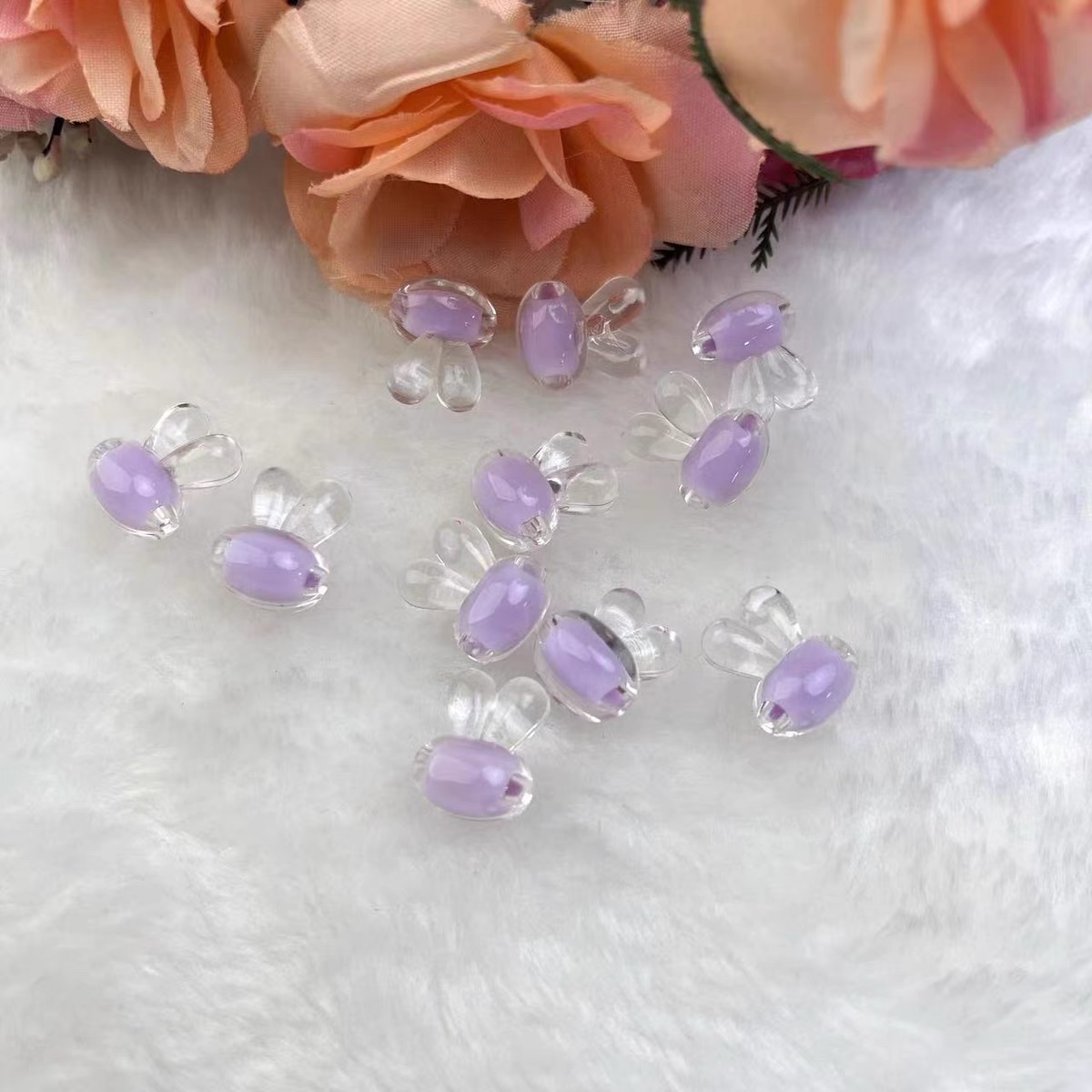 10*12mm内彩兔子耳朵透明珠中珠亚克力糖果色散珠DIY手工饰品配件白底实物图