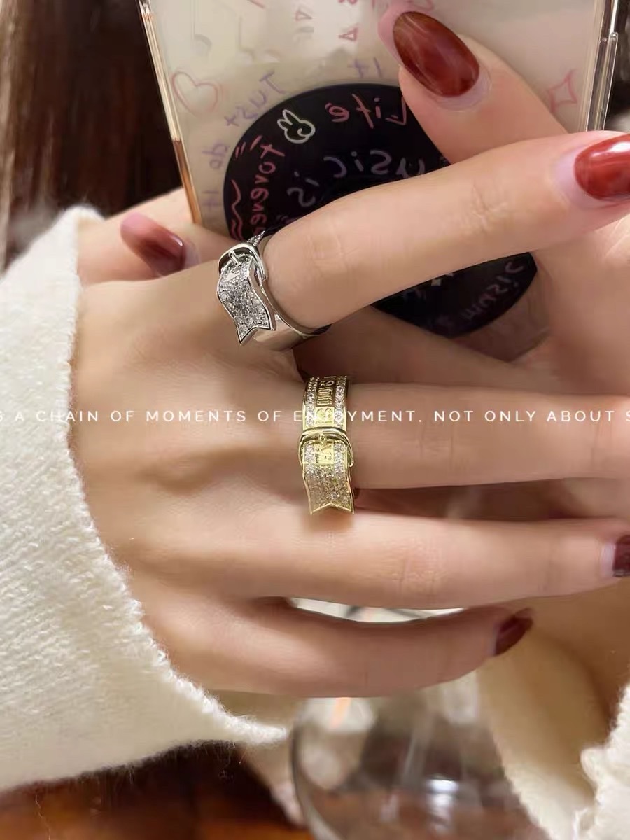 西太后满钻闪钻皮带扣土星宽版轻奢情侣戒指女朋克高级感指环小众详情图2