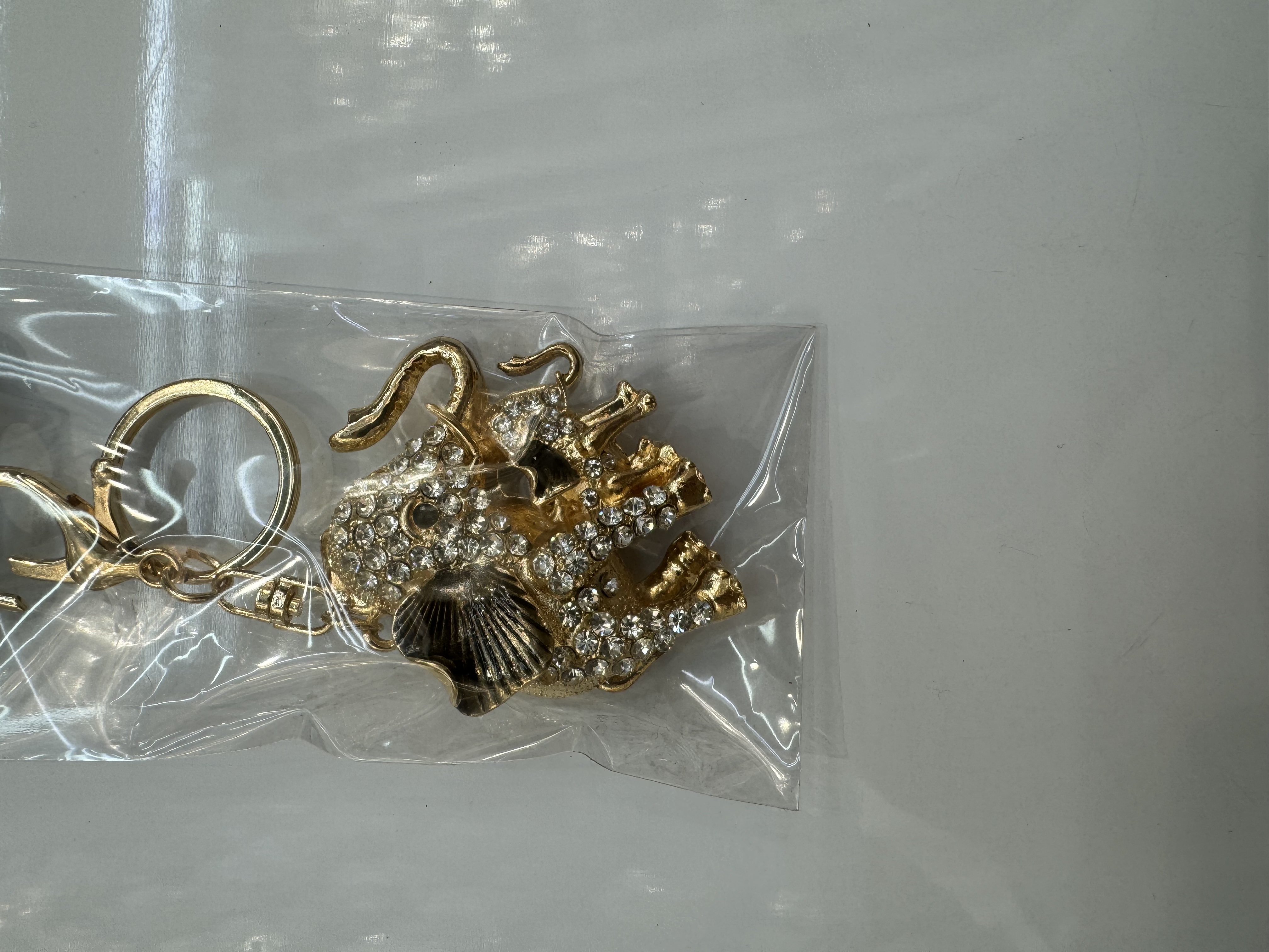 入油钥匙扣挂件 钥匙扣配件 独特设计 情趣内衣造型钥匙扣挂件 创意礼品 精致小物